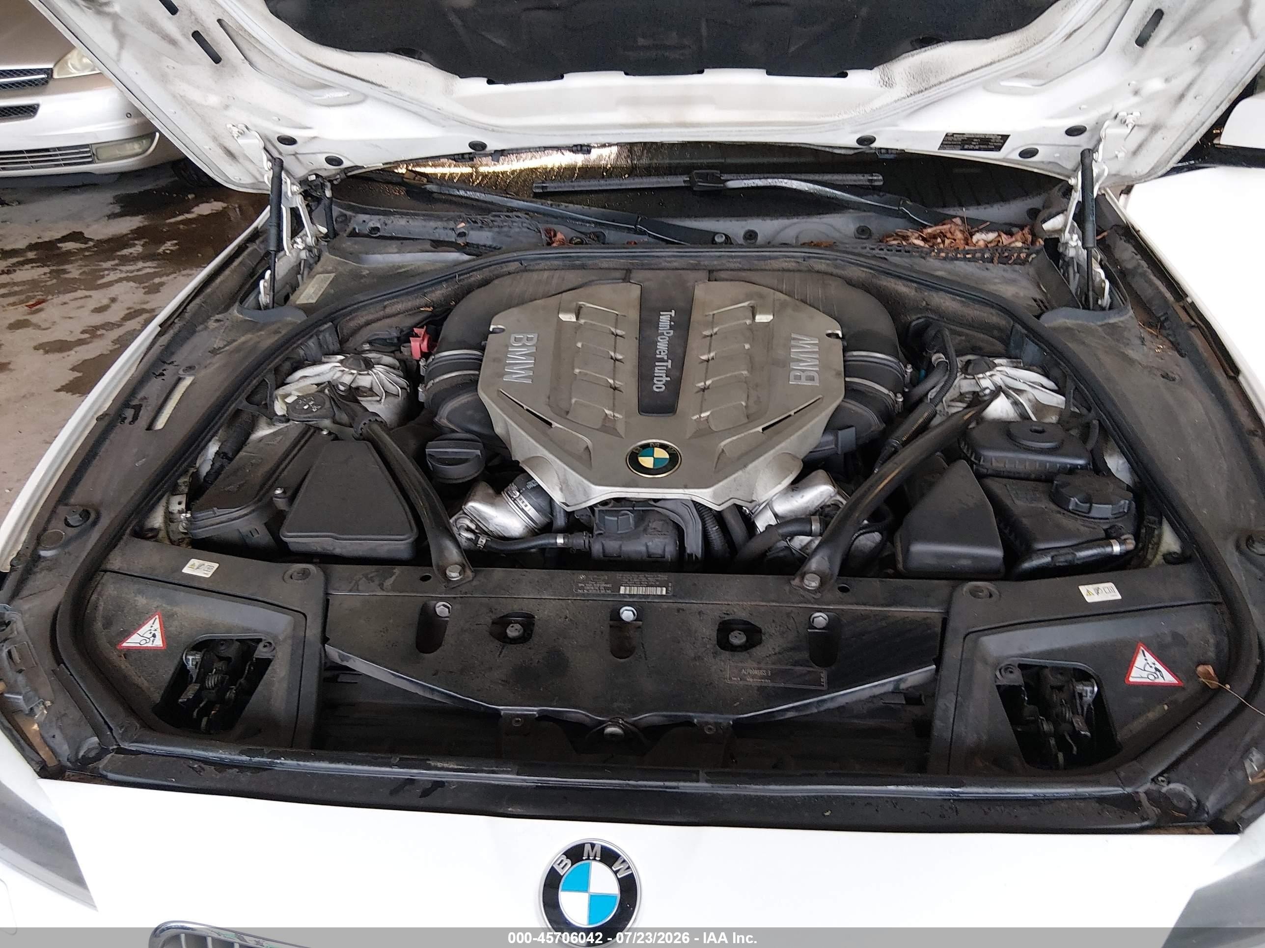 2011 Bmw 550i   White vin: WBAFR9C54BC617847