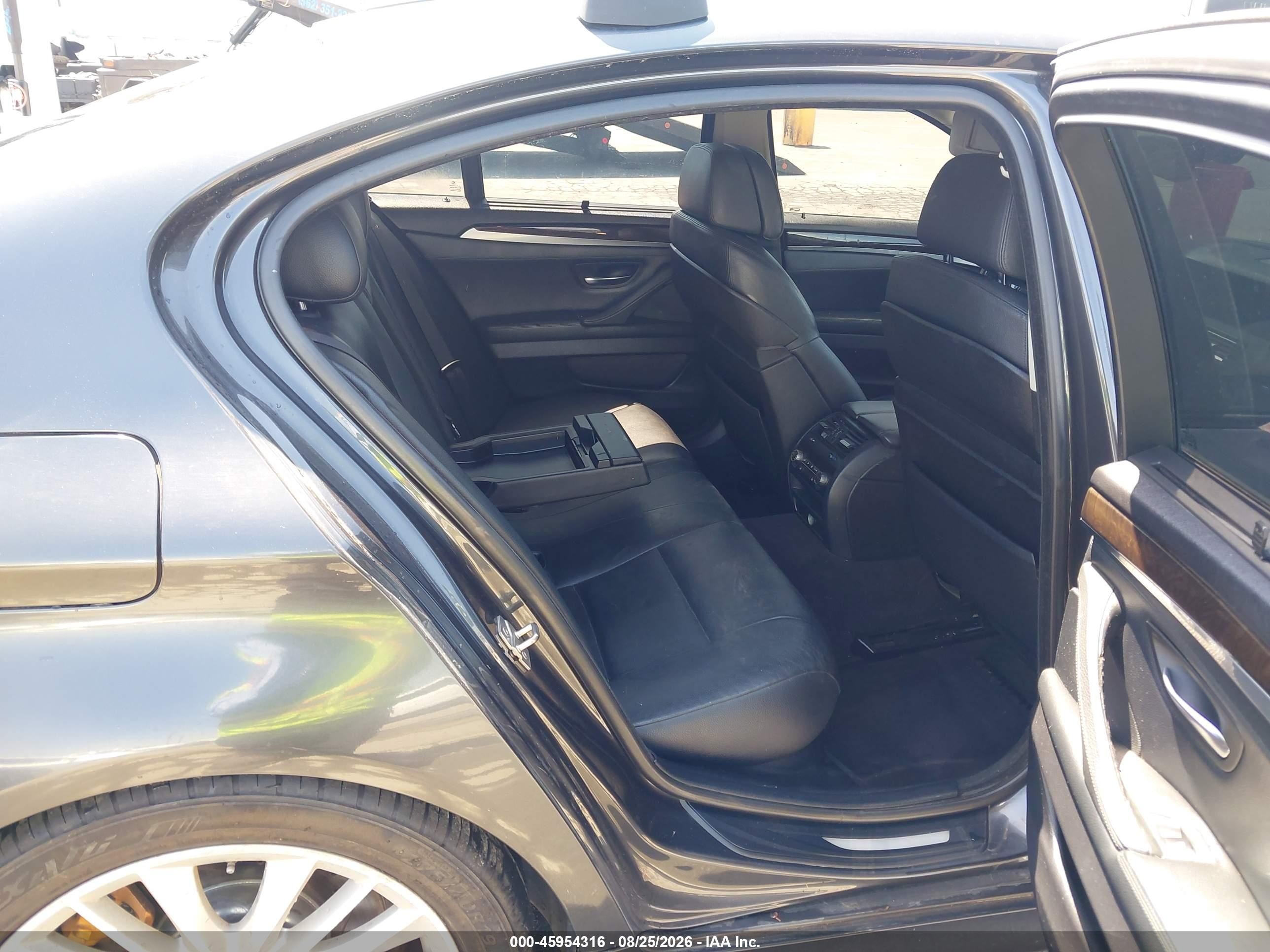 2011 Bmw 550i   Gray vin: WBAFR9C56BC617946