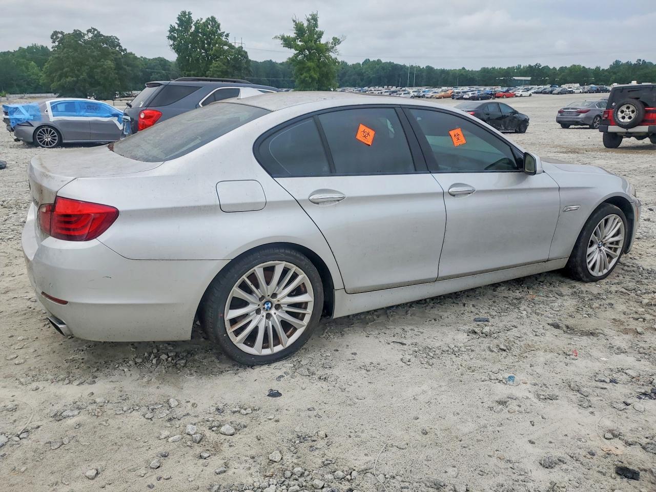 2011 Bmw 550 I Silver vin: WBAFR9C56BC758225