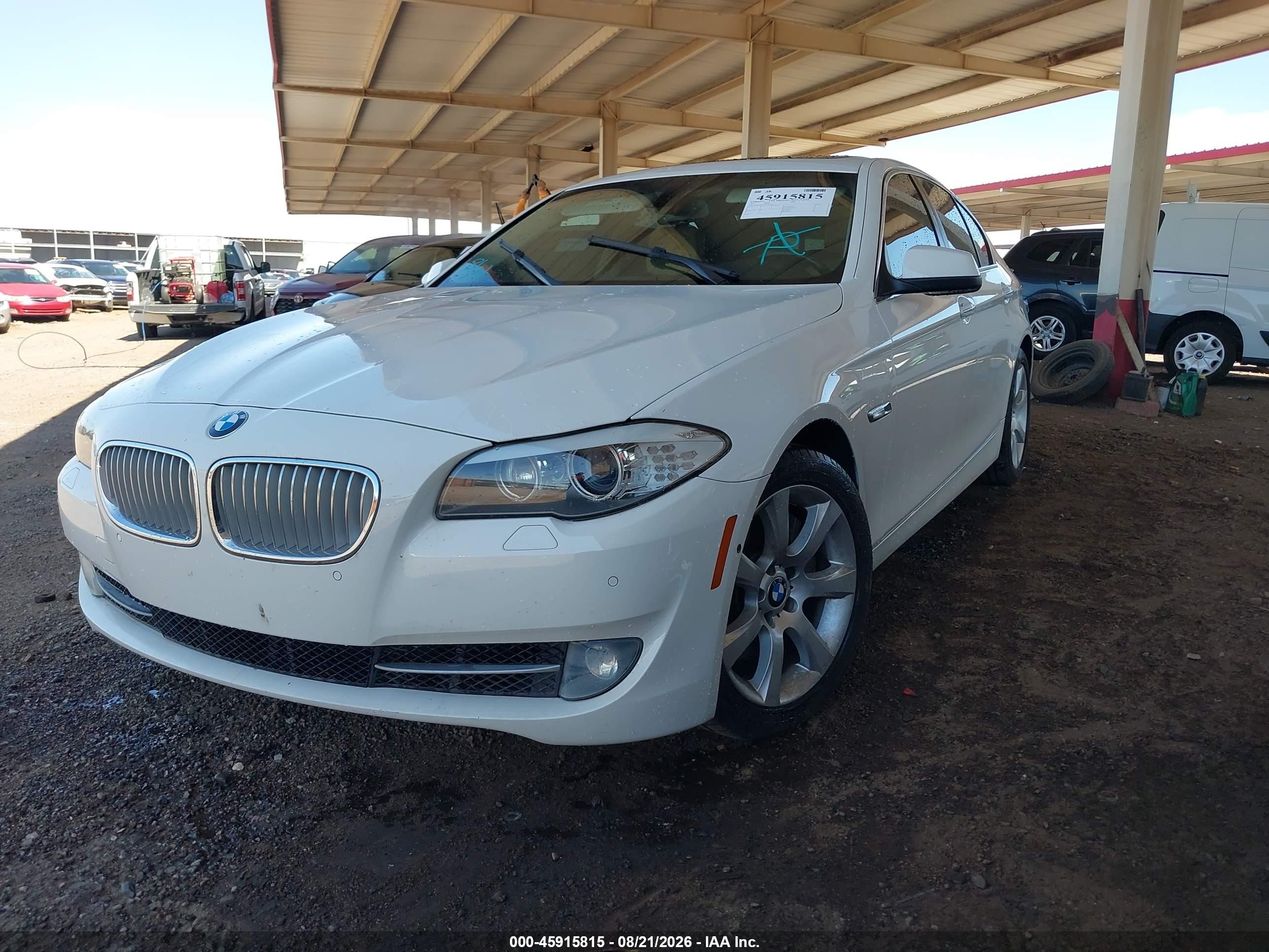 2011 Bmw 550i   White vin: WBAFR9C56BDE81931