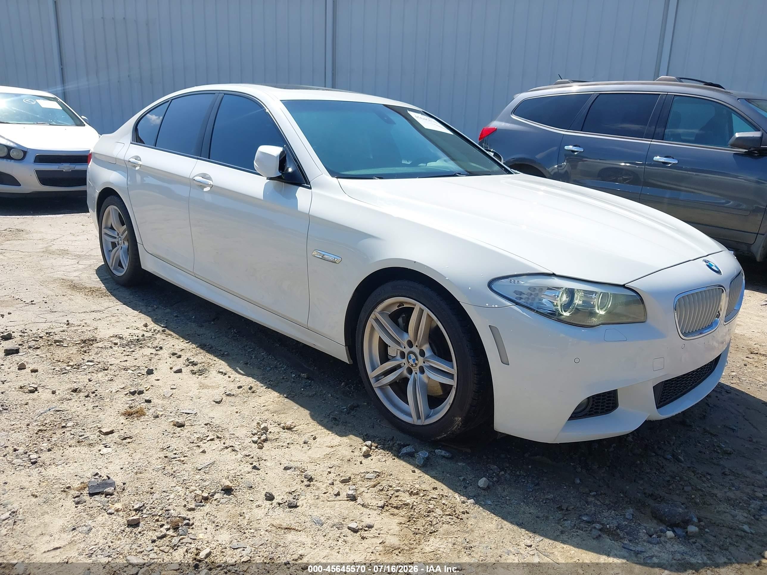 2012 Bmw 550i   White vin: WBAFR9C57CDV58885