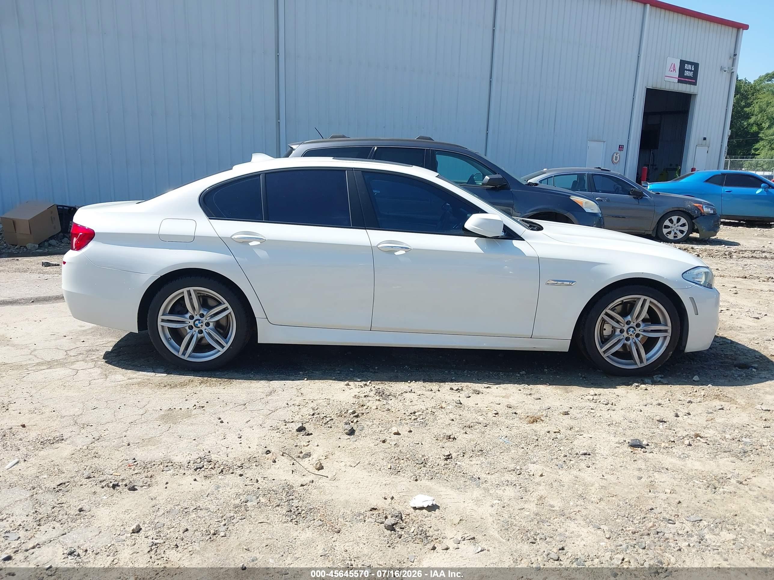2012 Bmw 550i   White vin: WBAFR9C57CDV58885