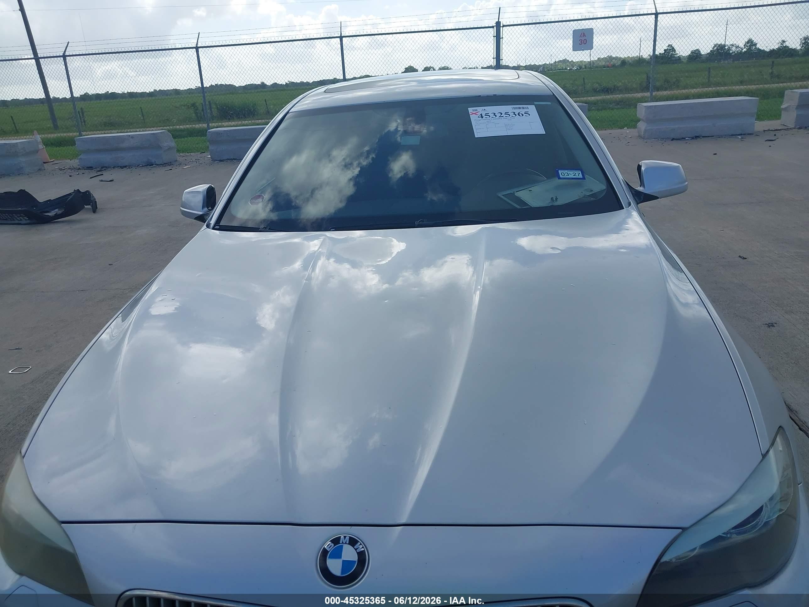 2011 Bmw 550i   Silver vin: WBAFR9C58BC617902