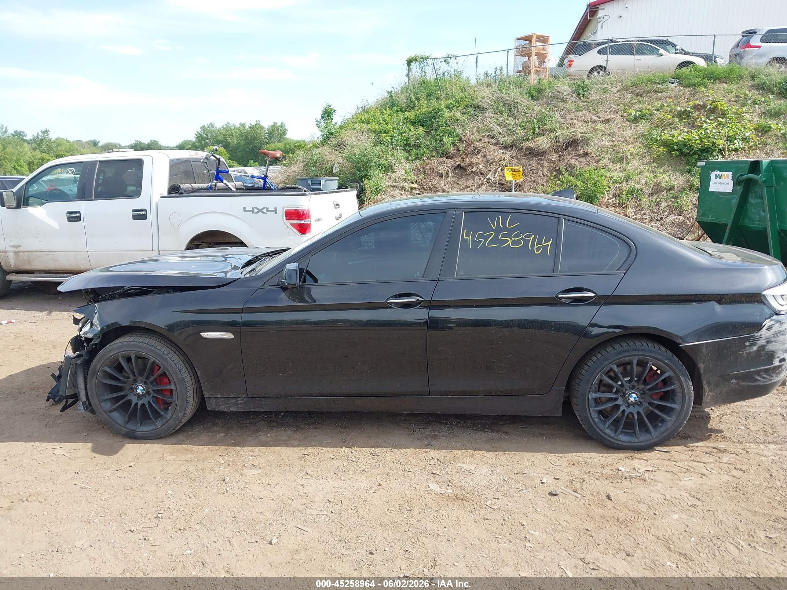 2012 Bmw 550i   Black vin: WBAFR9C5XCDX78960