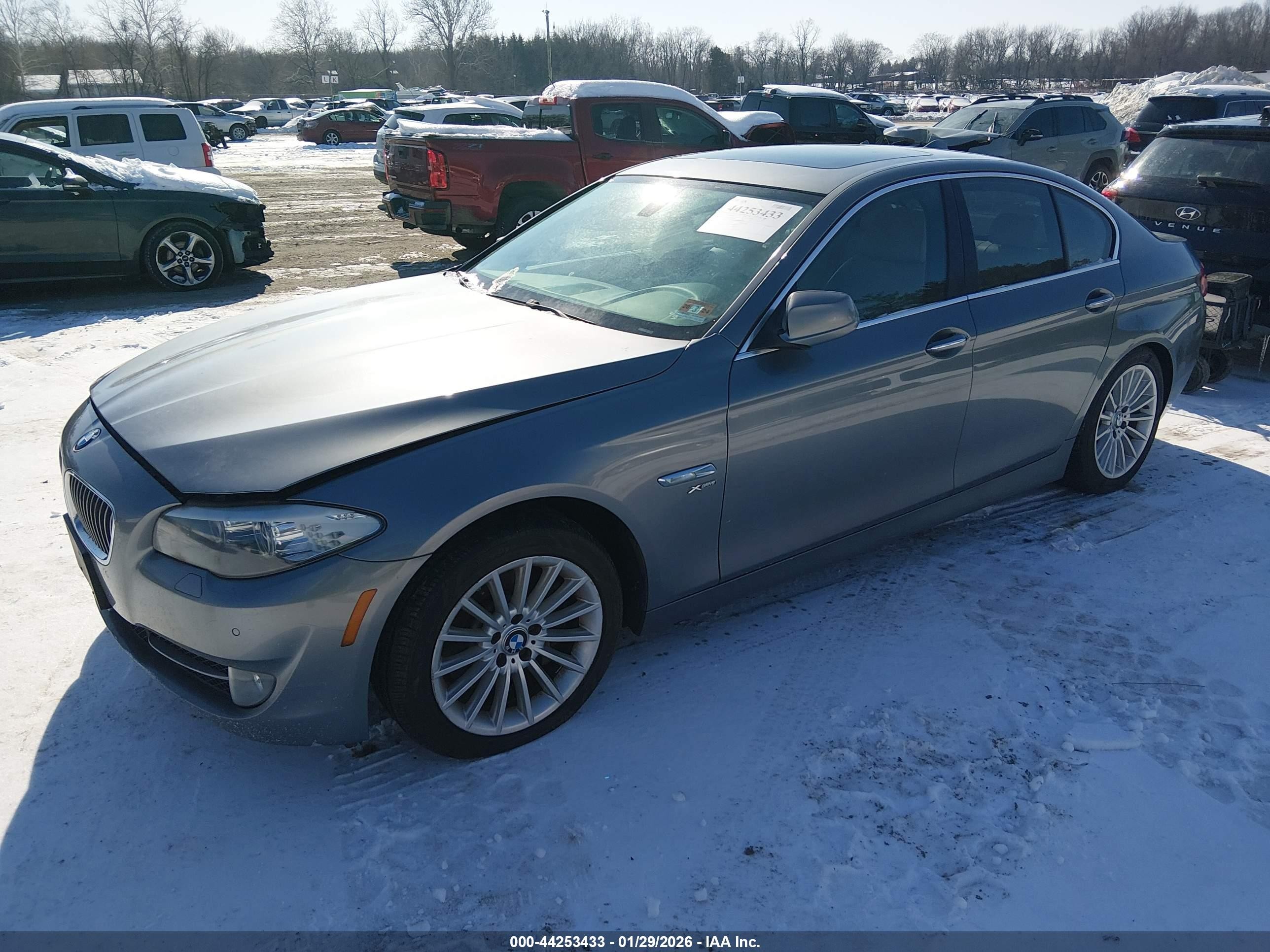 2011 Bmw 535i Xdrive Gray vin: WBAFU7C50BC870036