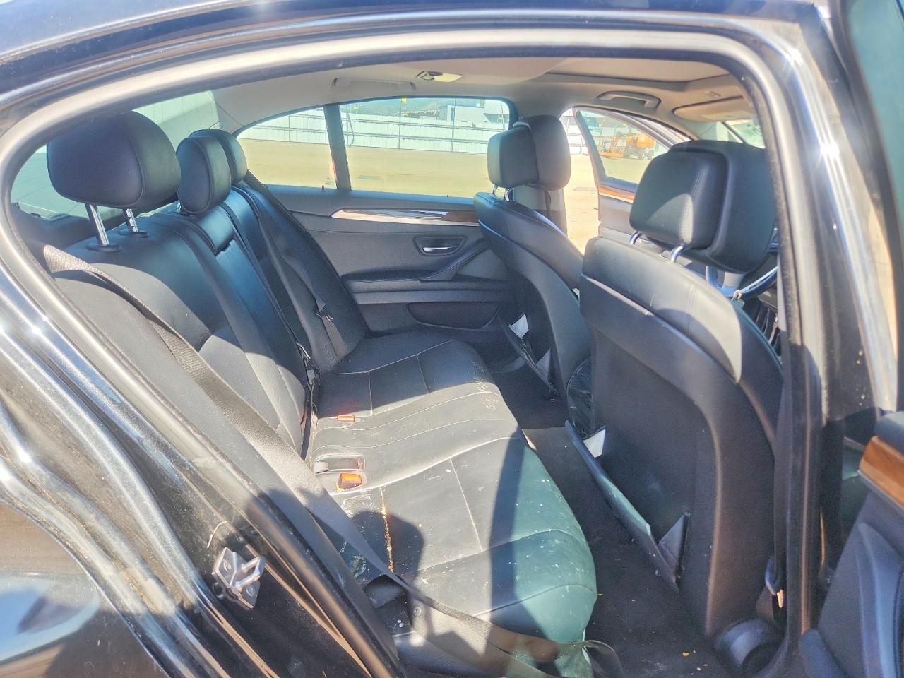 2011 Bmw 535 Xi Black vin: WBAFU7C50BC875317