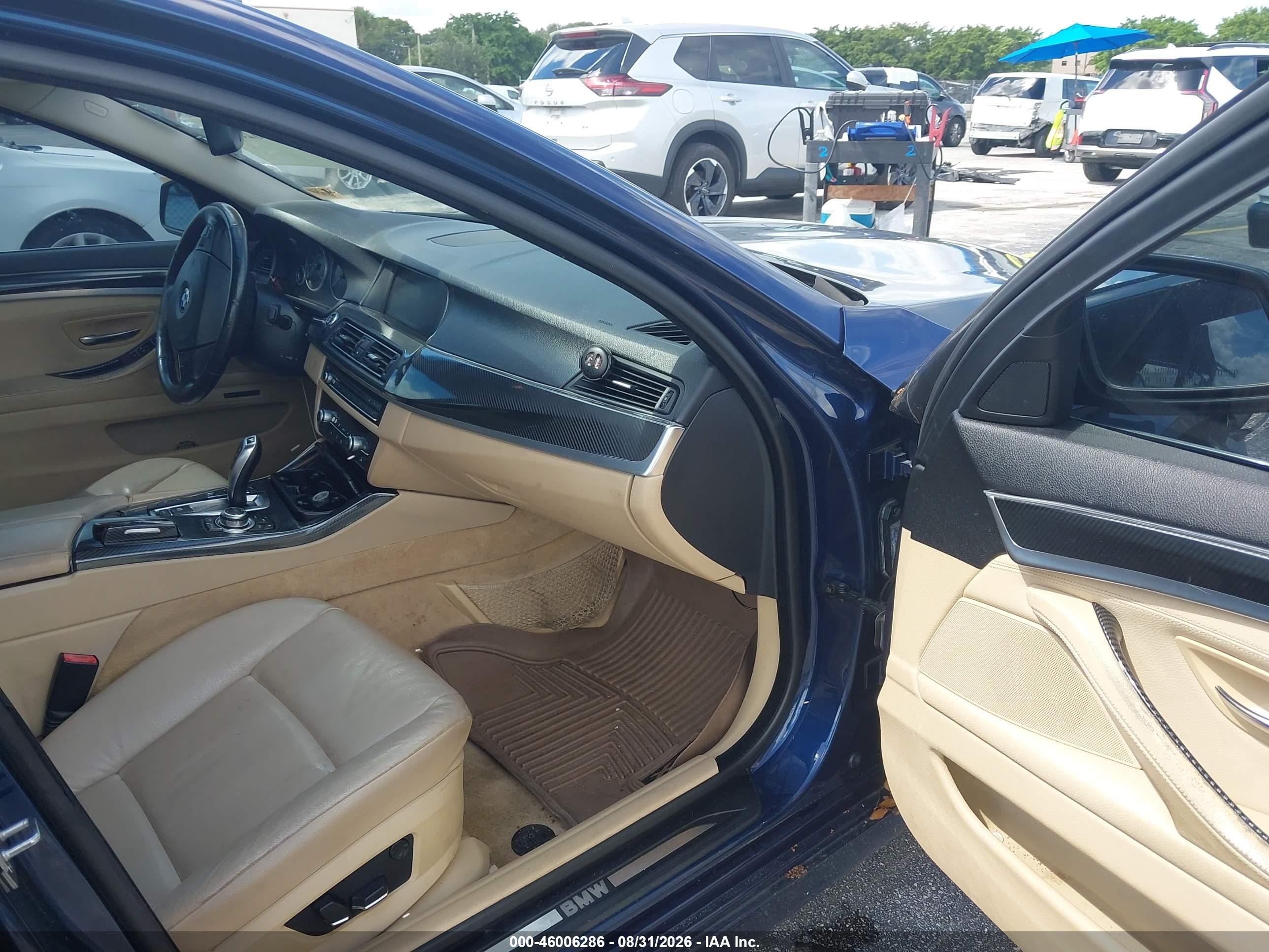 2012 Bmw 535i Xdrive Blue vin: WBAFU7C50CDU57237