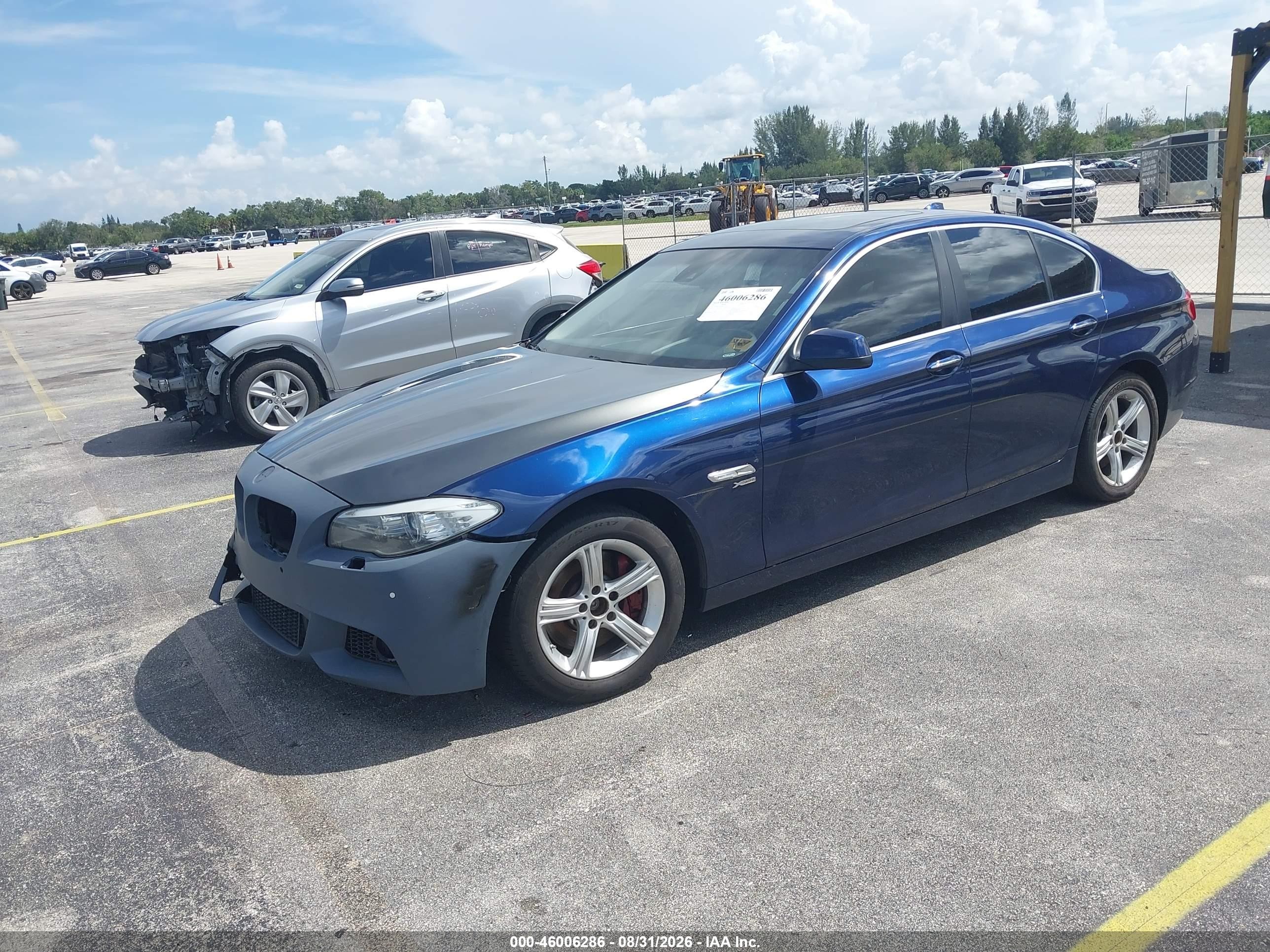 2012 Bmw 535i Xdrive Blue vin: WBAFU7C50CDU57237