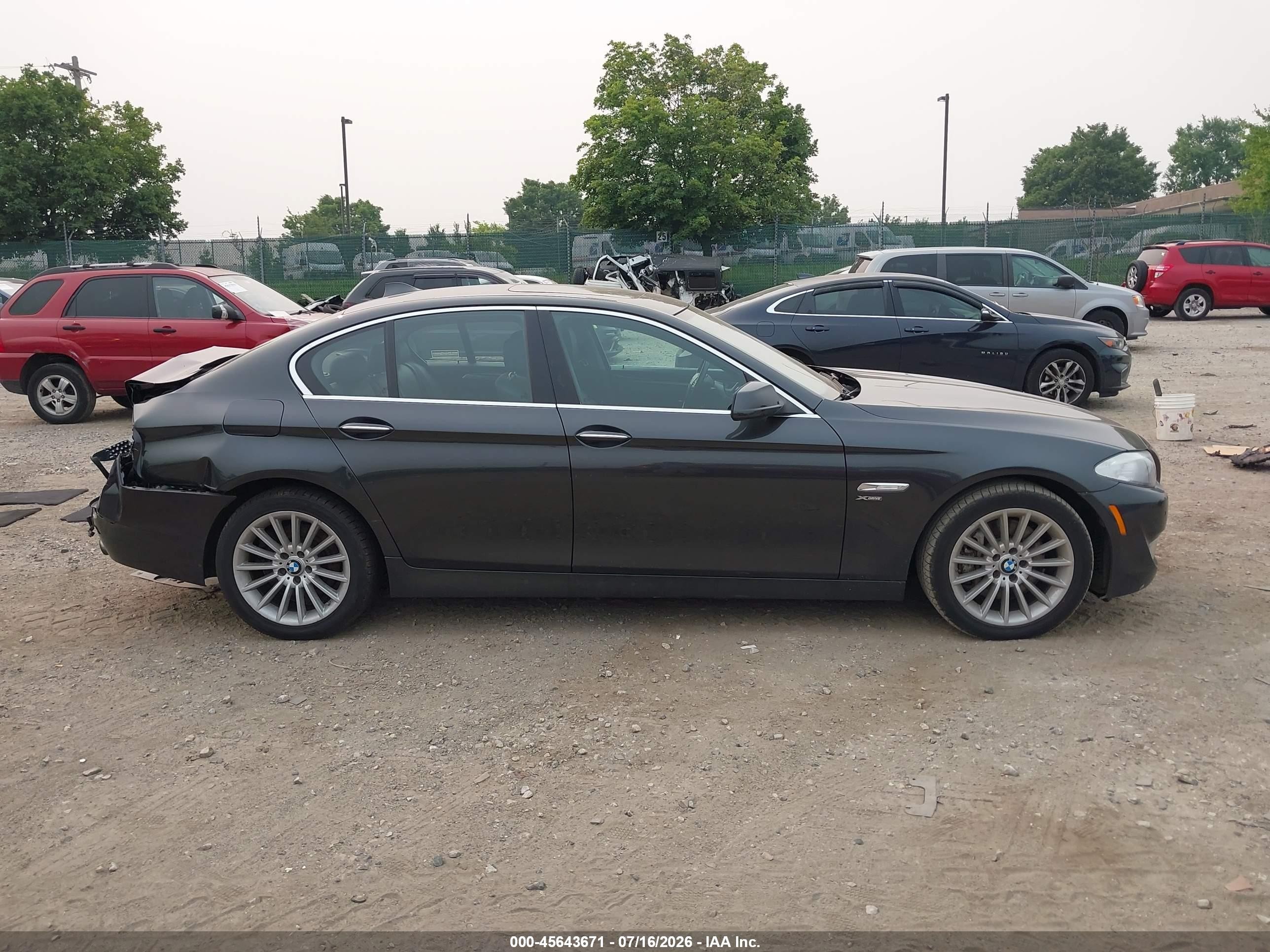 2012 Bmw 535i Xdrive Серый vin: WBAFU7C50CDU65287