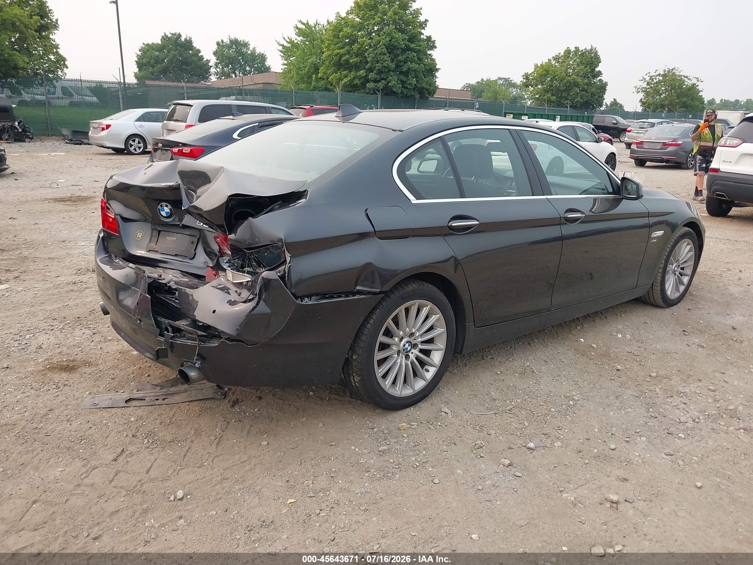 2012 Bmw 535i Xdrive Серый vin: WBAFU7C50CDU65287