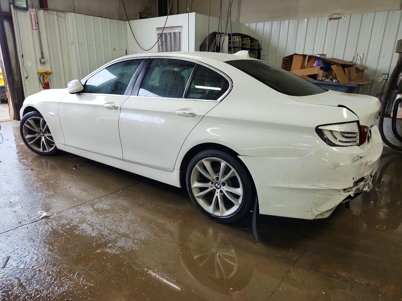 2013 Bmw 535 Xi White vin: WBAFU7C50DDU74234
