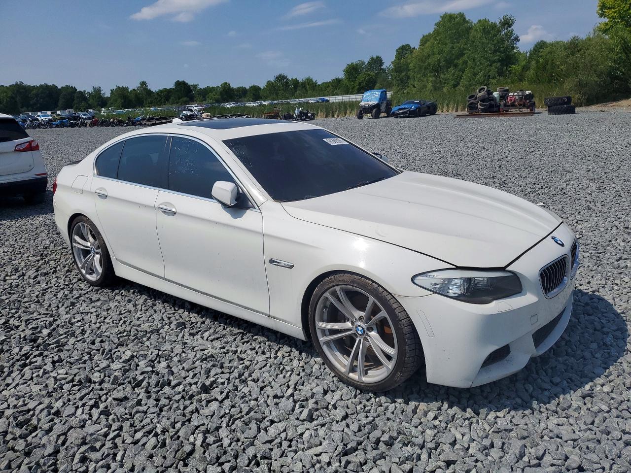 2011 Bmw 535 Xi White vin: WBAFU7C51BC778336
