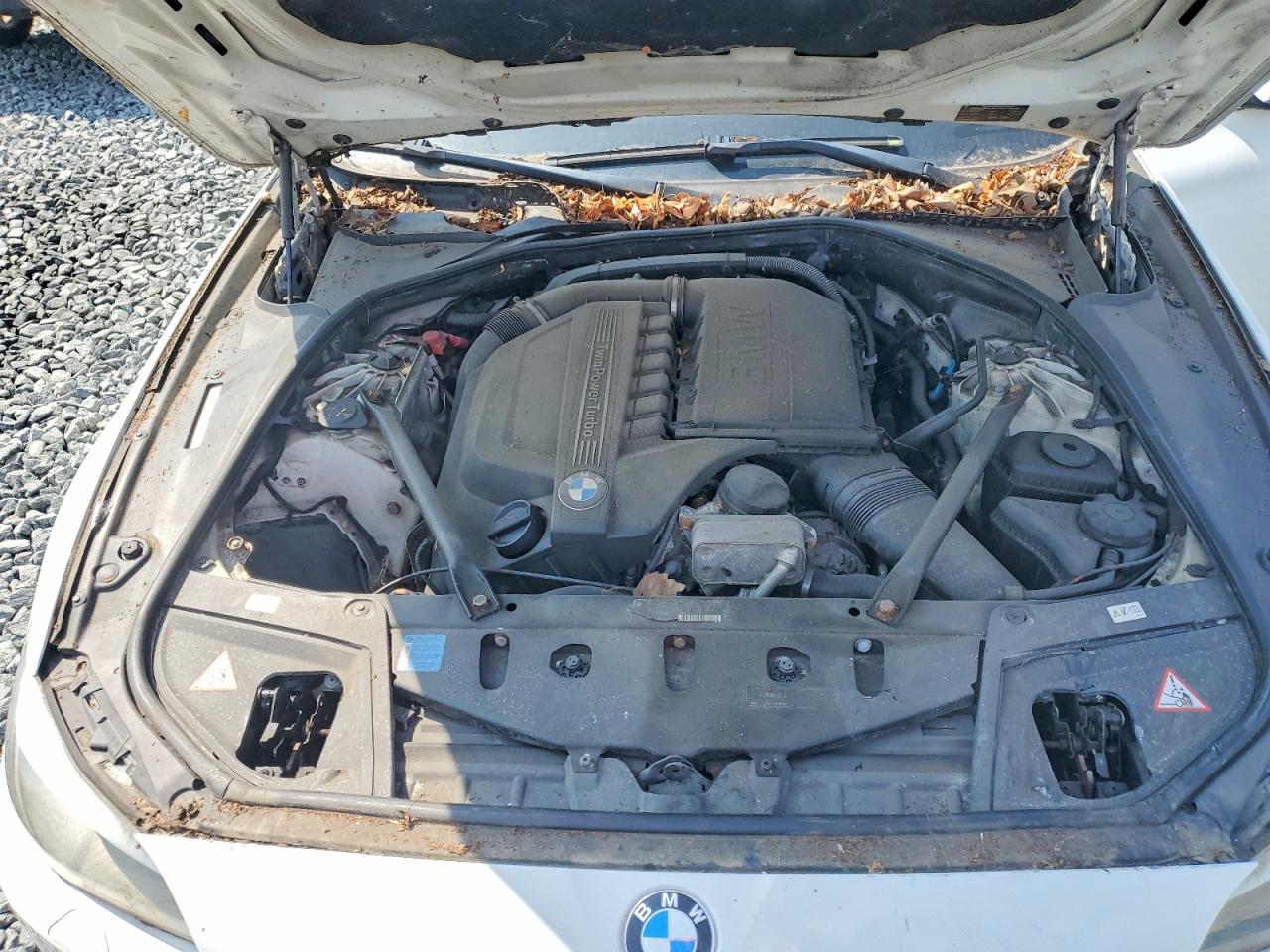 2011 Bmw 535 Xi White vin: WBAFU7C51BC778336