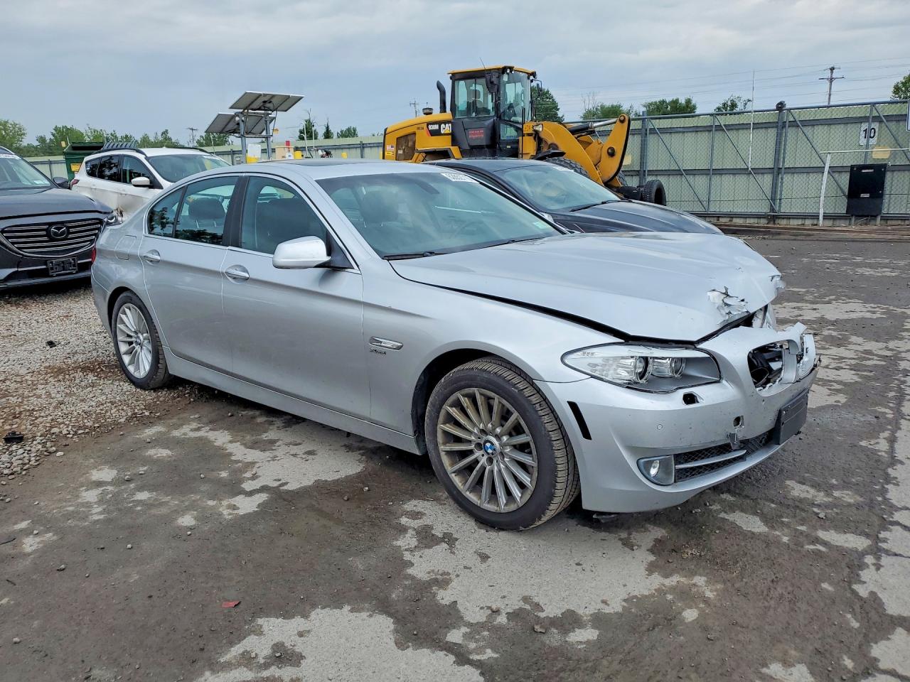 2012 Bmw 535 Xi Silver vin: WBAFU7C51CDU61362