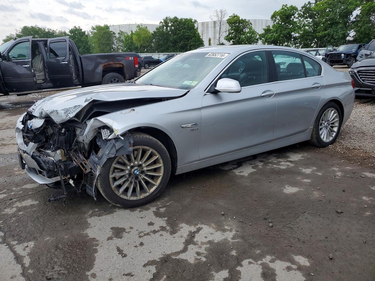 2012 Bmw 535 Xi Silver vin: WBAFU7C51CDU61362