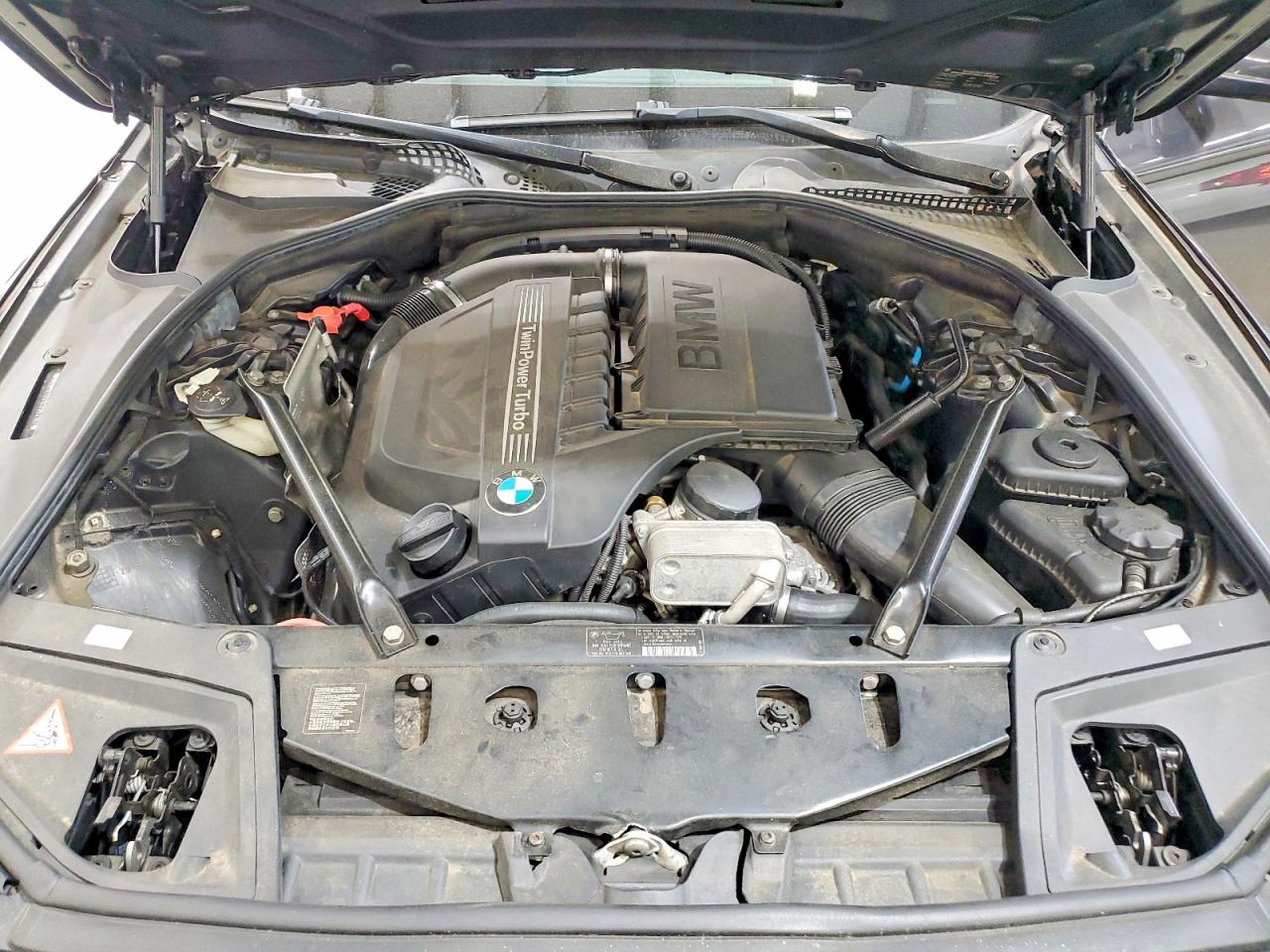 2012 Bmw 535 Xi Gray vin: WBAFU7C51CDU62107