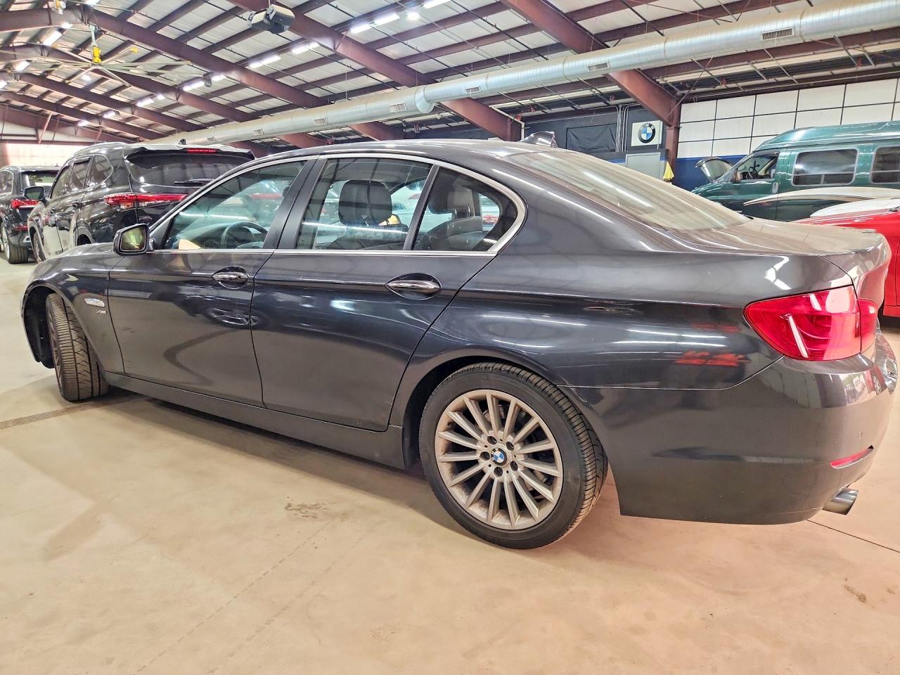 2013 Bmw 535 Xi Charcoal vin: WBAFU7C51DDU75294