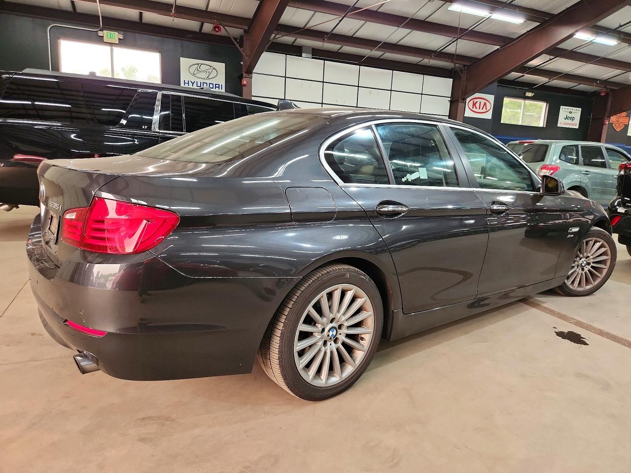 2013 Bmw 535 Xi Charcoal vin: WBAFU7C51DDU75294