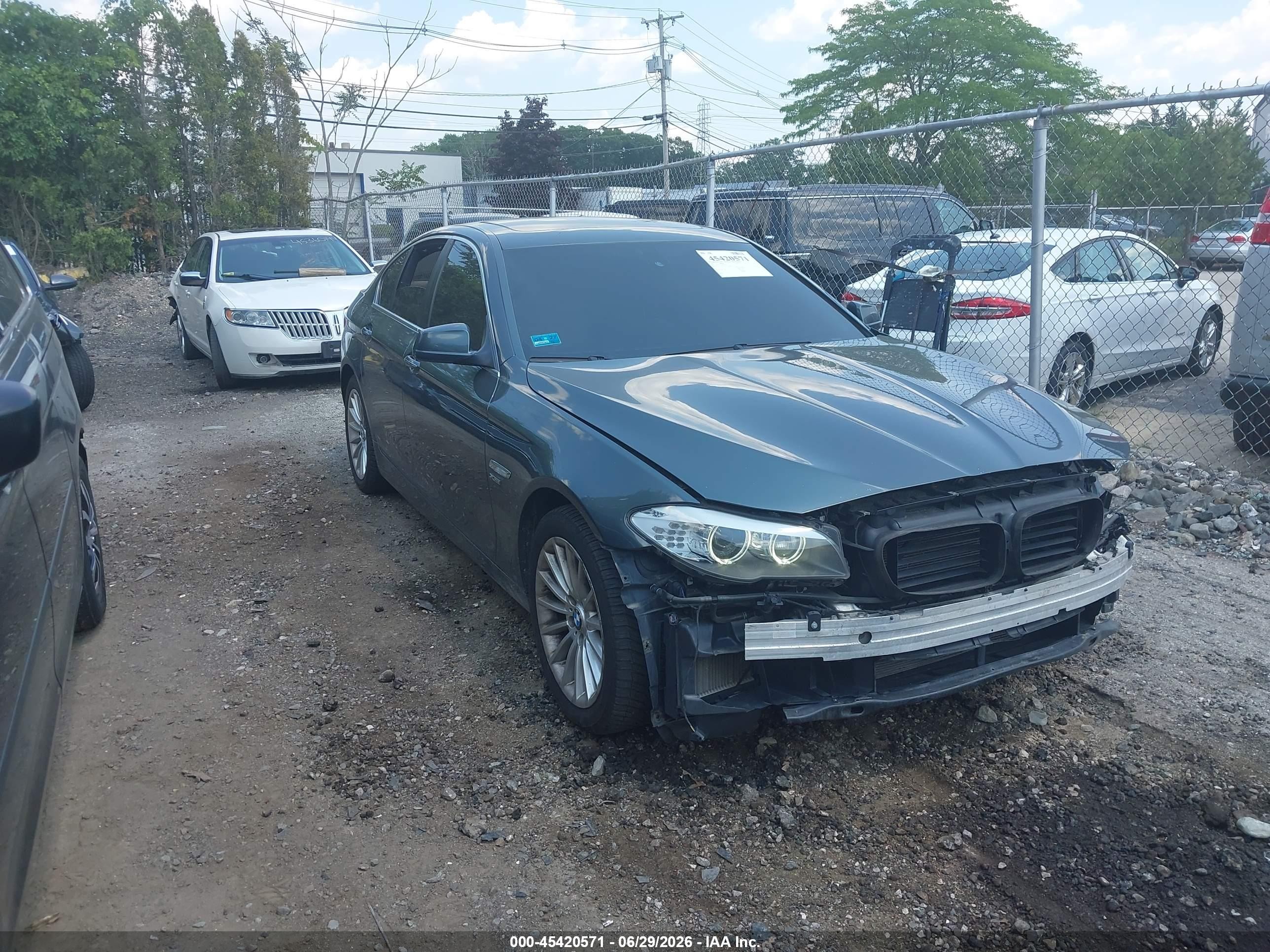 2011 Bmw 535i Xdrive Light Blue vin: WBAFU7C52BC874671