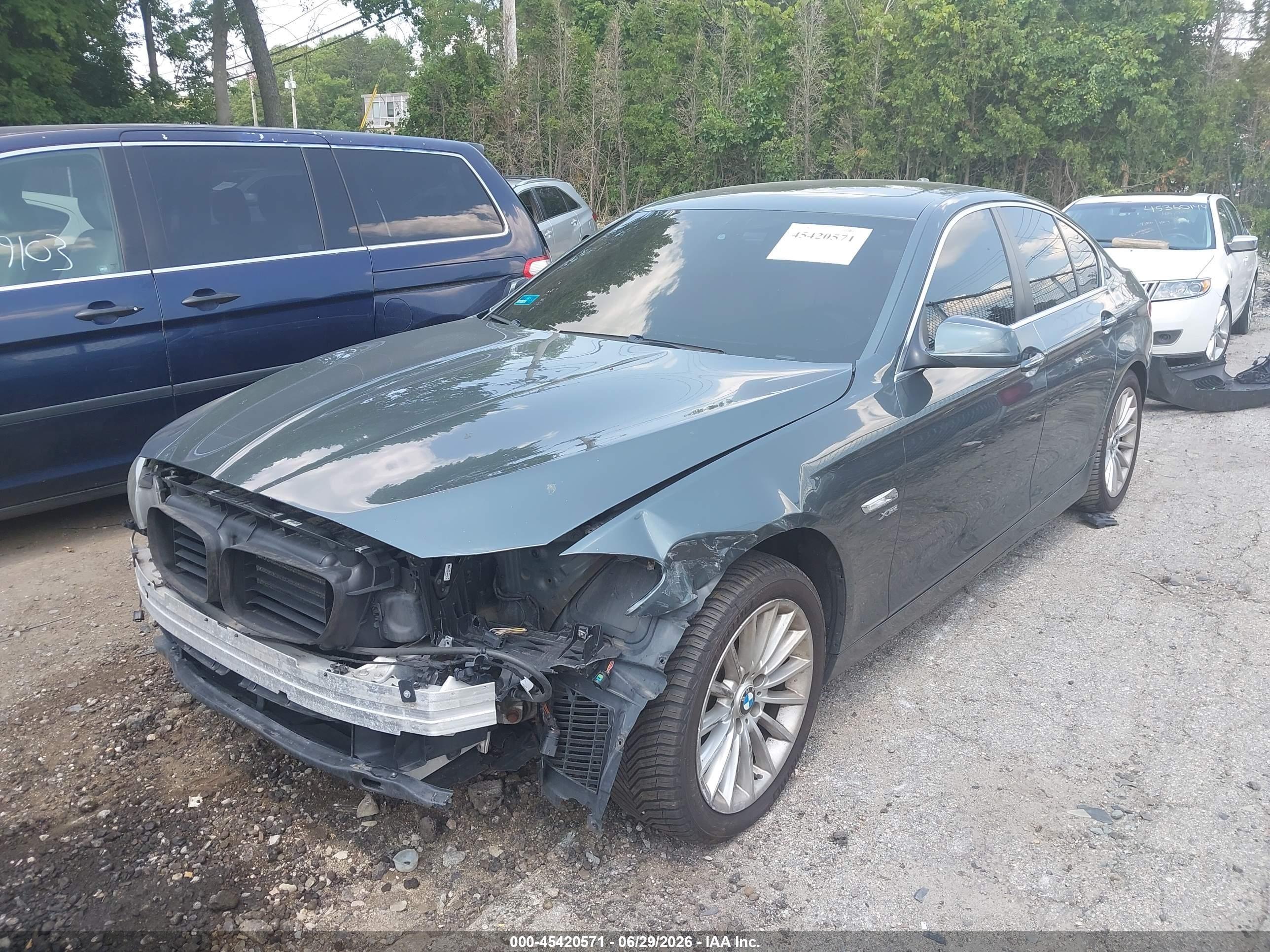2011 Bmw 535i Xdrive Light Blue vin: WBAFU7C52BC874671
