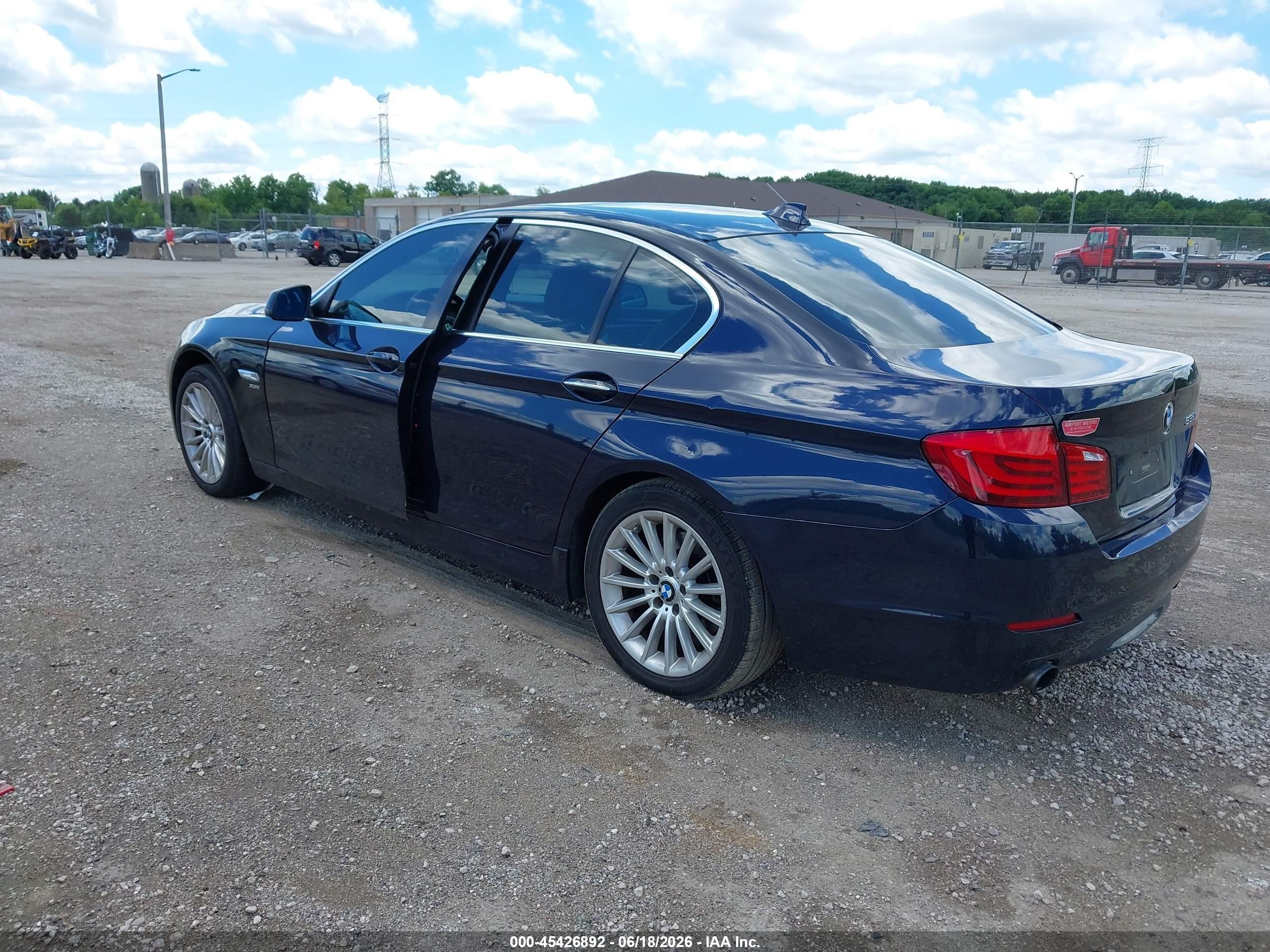 2012 Bmw 535i Xdrive Черный vin: WBAFU7C52CDU63671