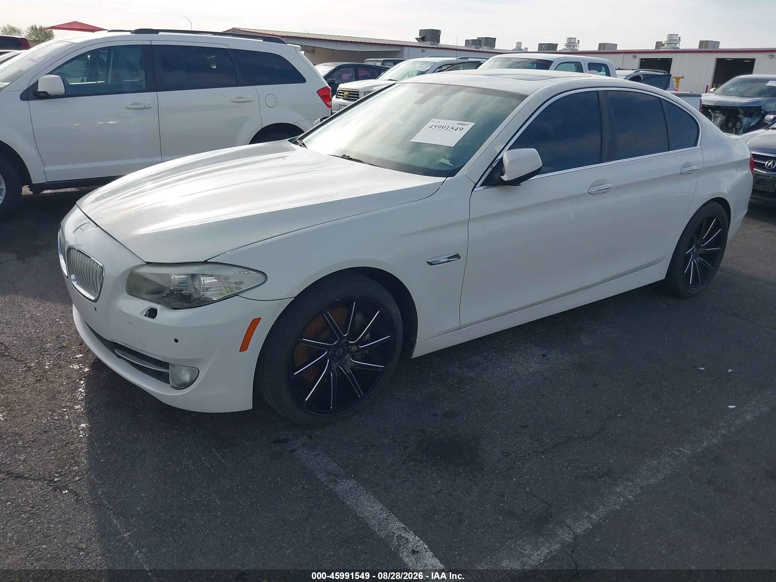 2013 Bmw 535i Xdrive White vin: WBAFU7C52DDU66958