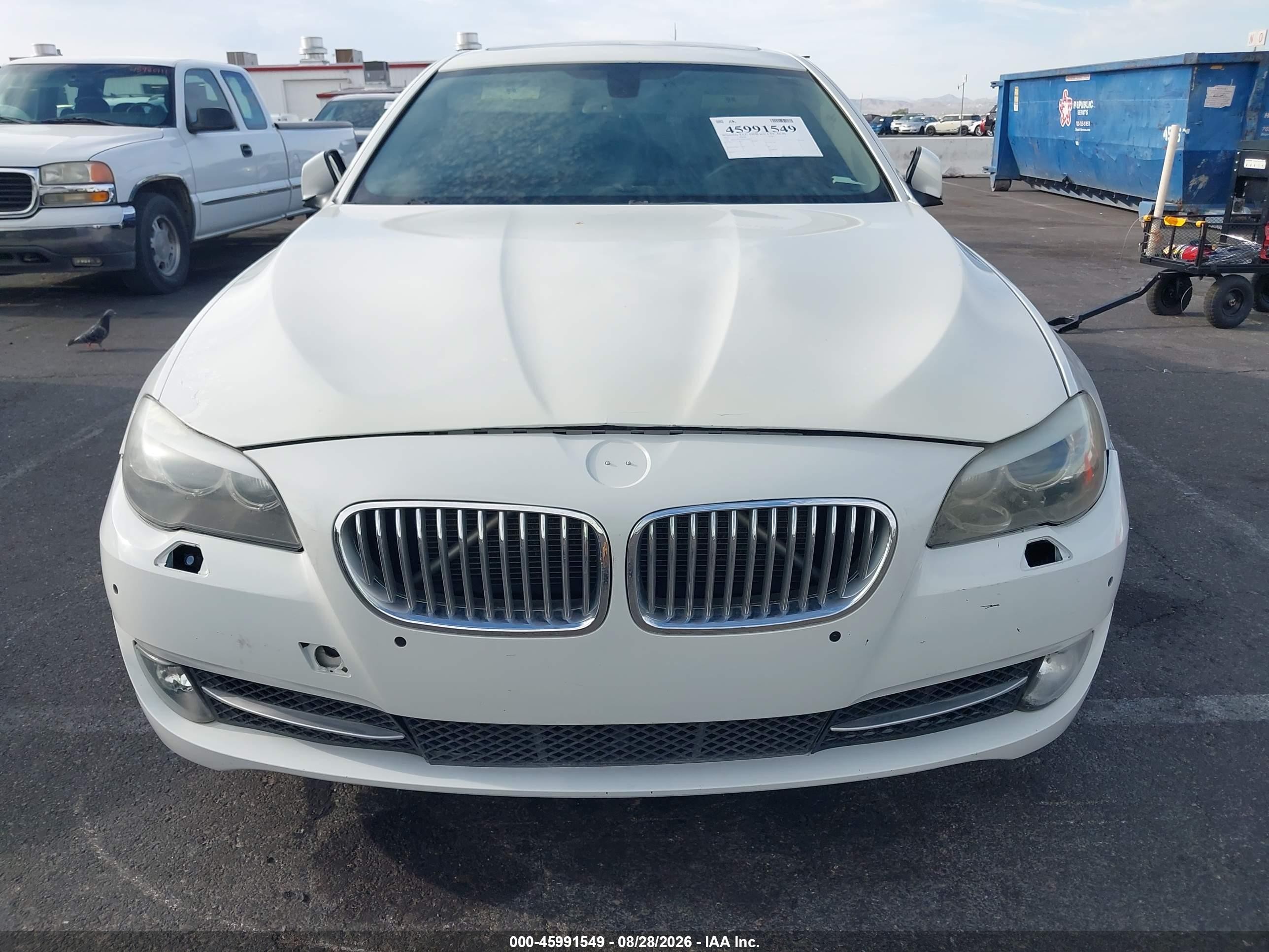 2013 Bmw 535i Xdrive White vin: WBAFU7C52DDU66958