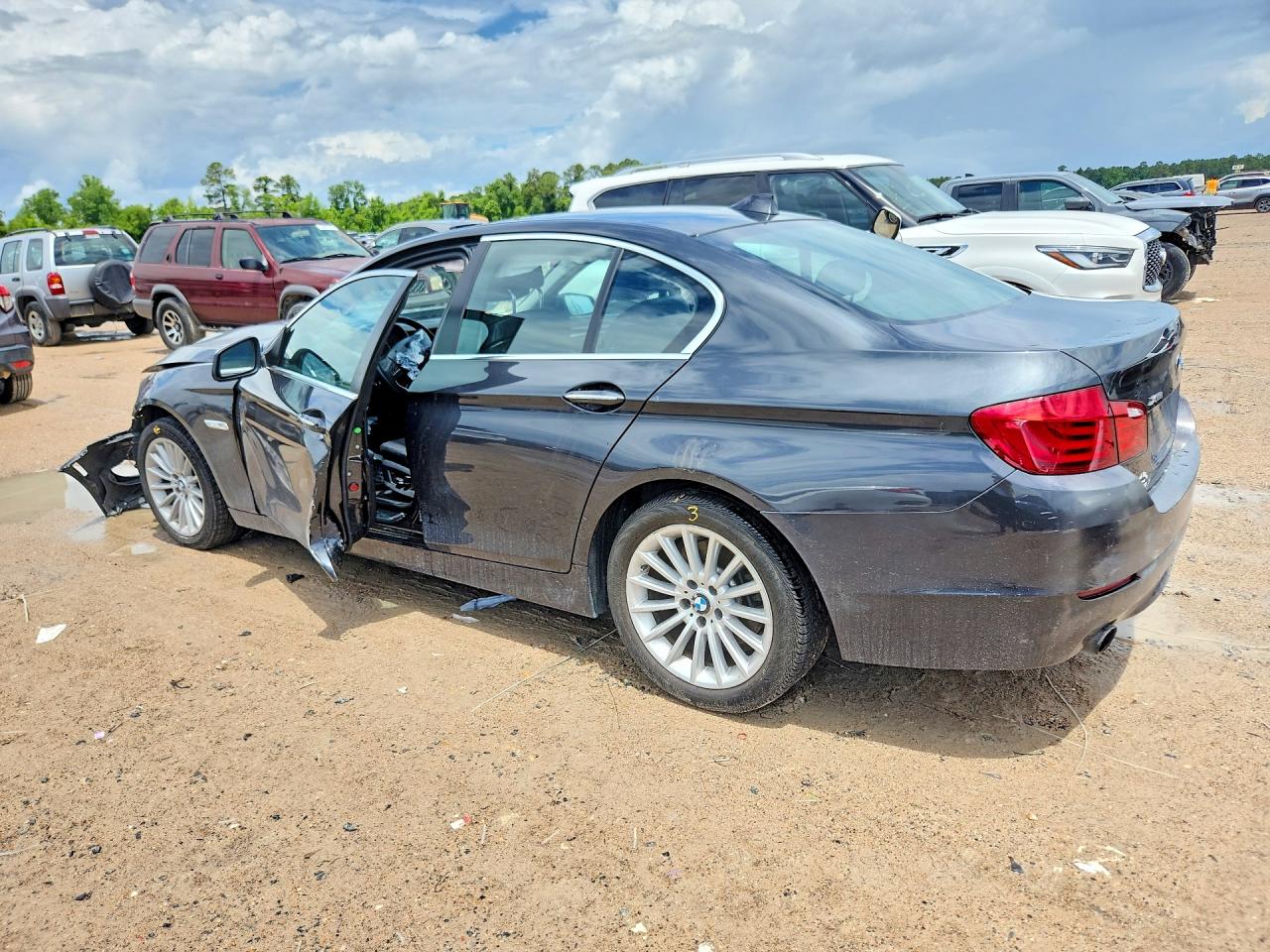 2013 Bmw 535 Xi Black vin: WBAFU7C52DDU67589