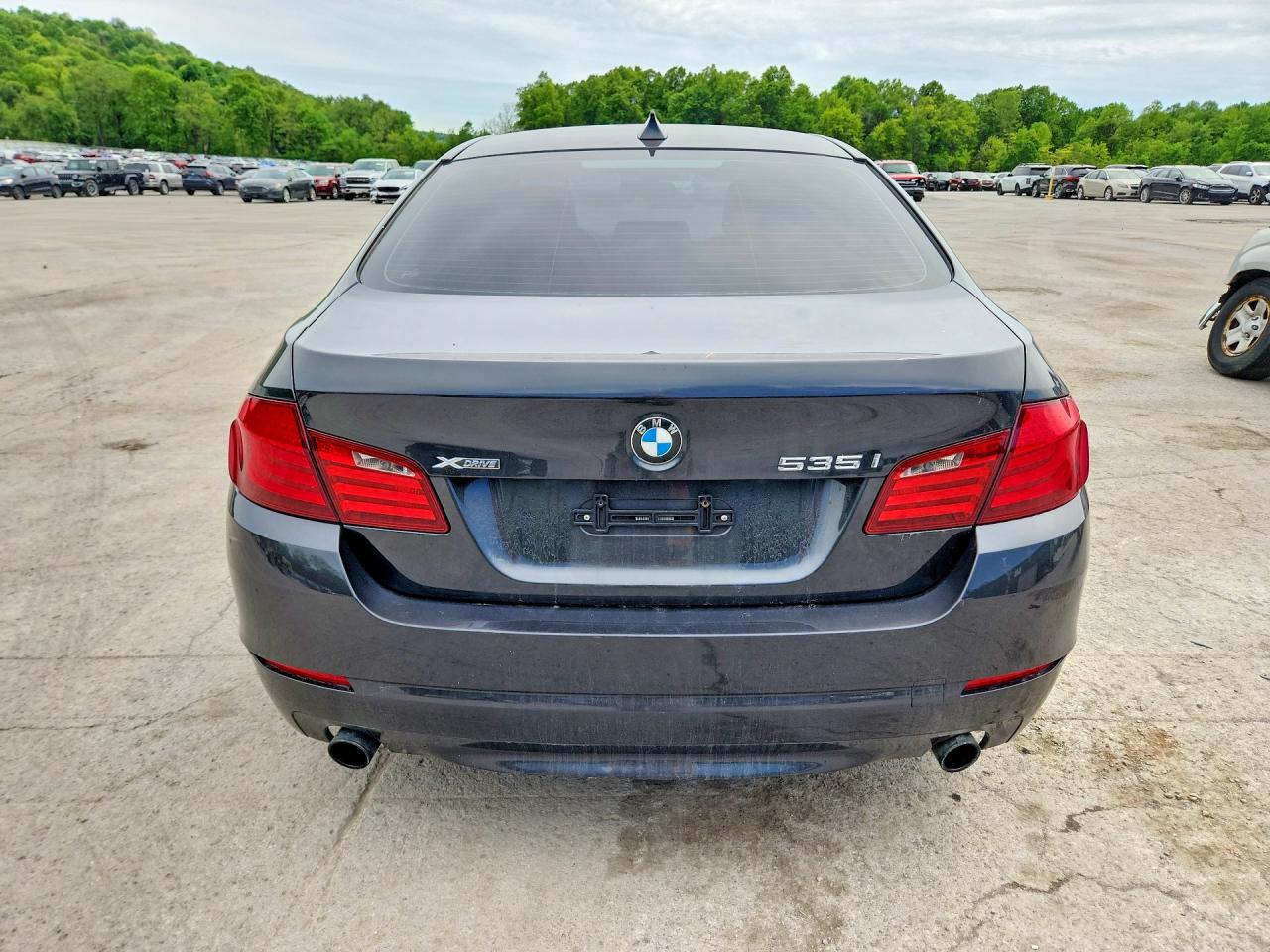 2013 Bmw 535 Xi Gray vin: WBAFU7C52DDU68516