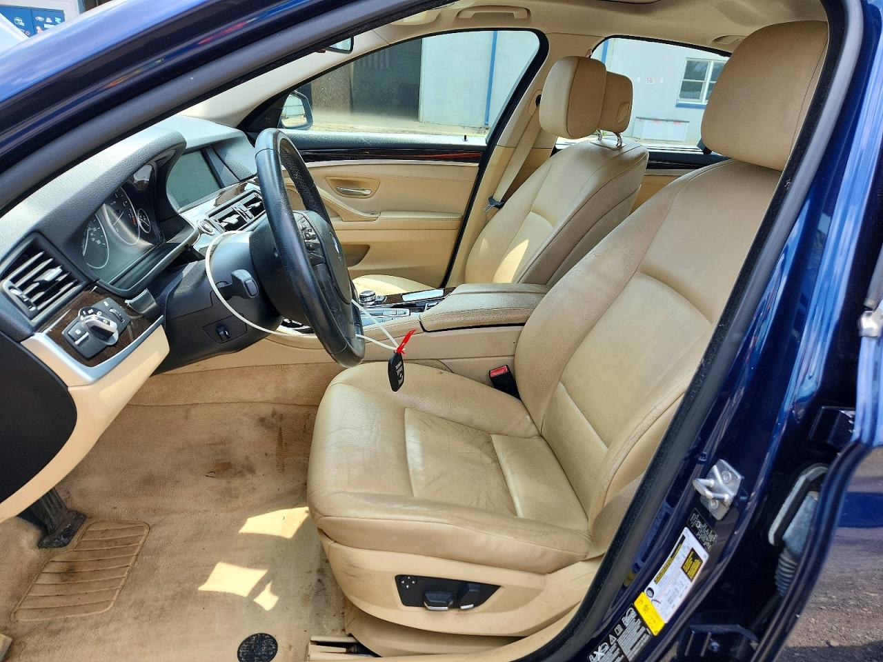 2011 Bmw 535 Xi Blue vin: WBAFU7C53BC777317