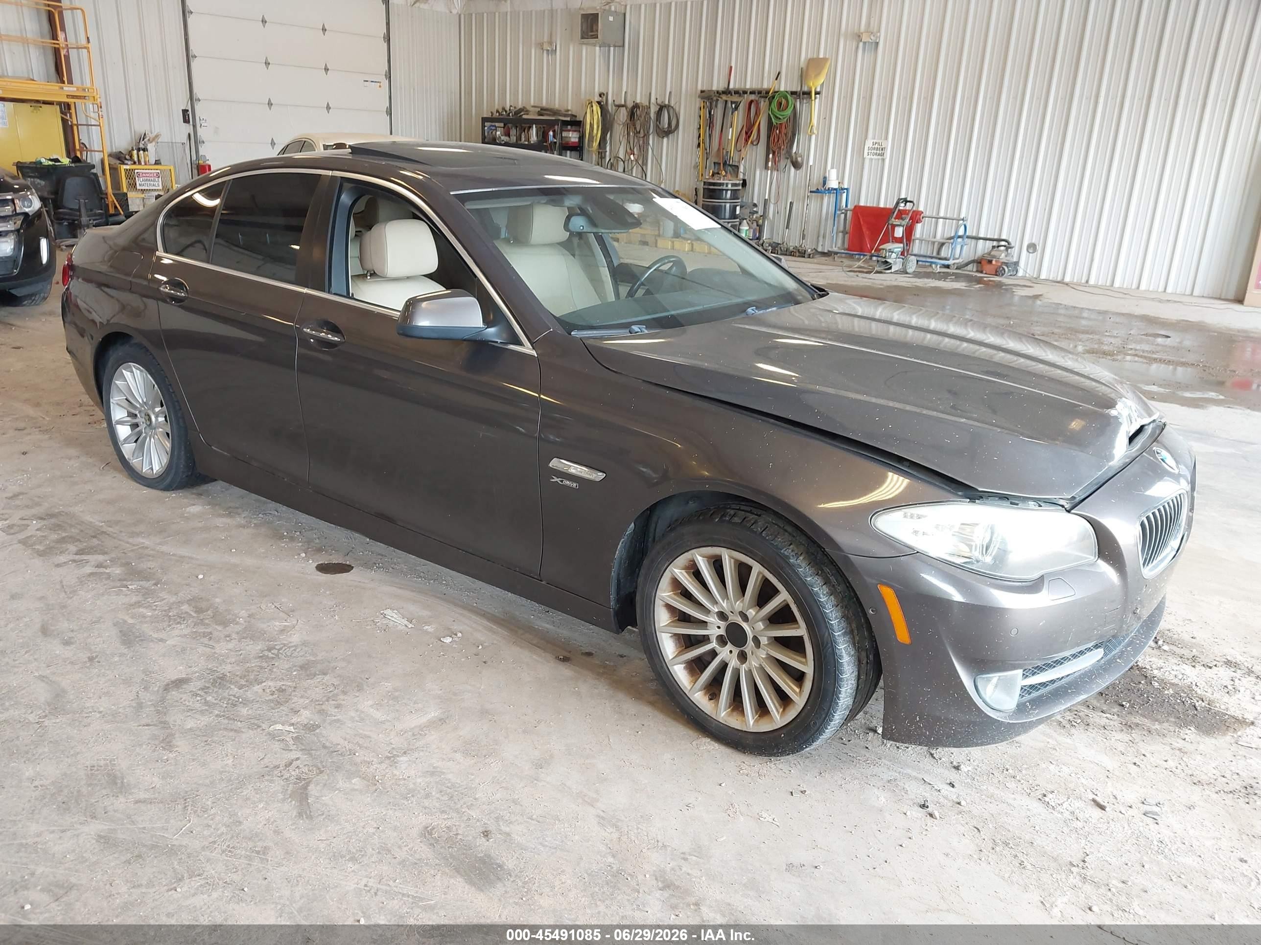 2011 Bmw 535i Xdrive Brown vin: WBAFU7C53BC876784