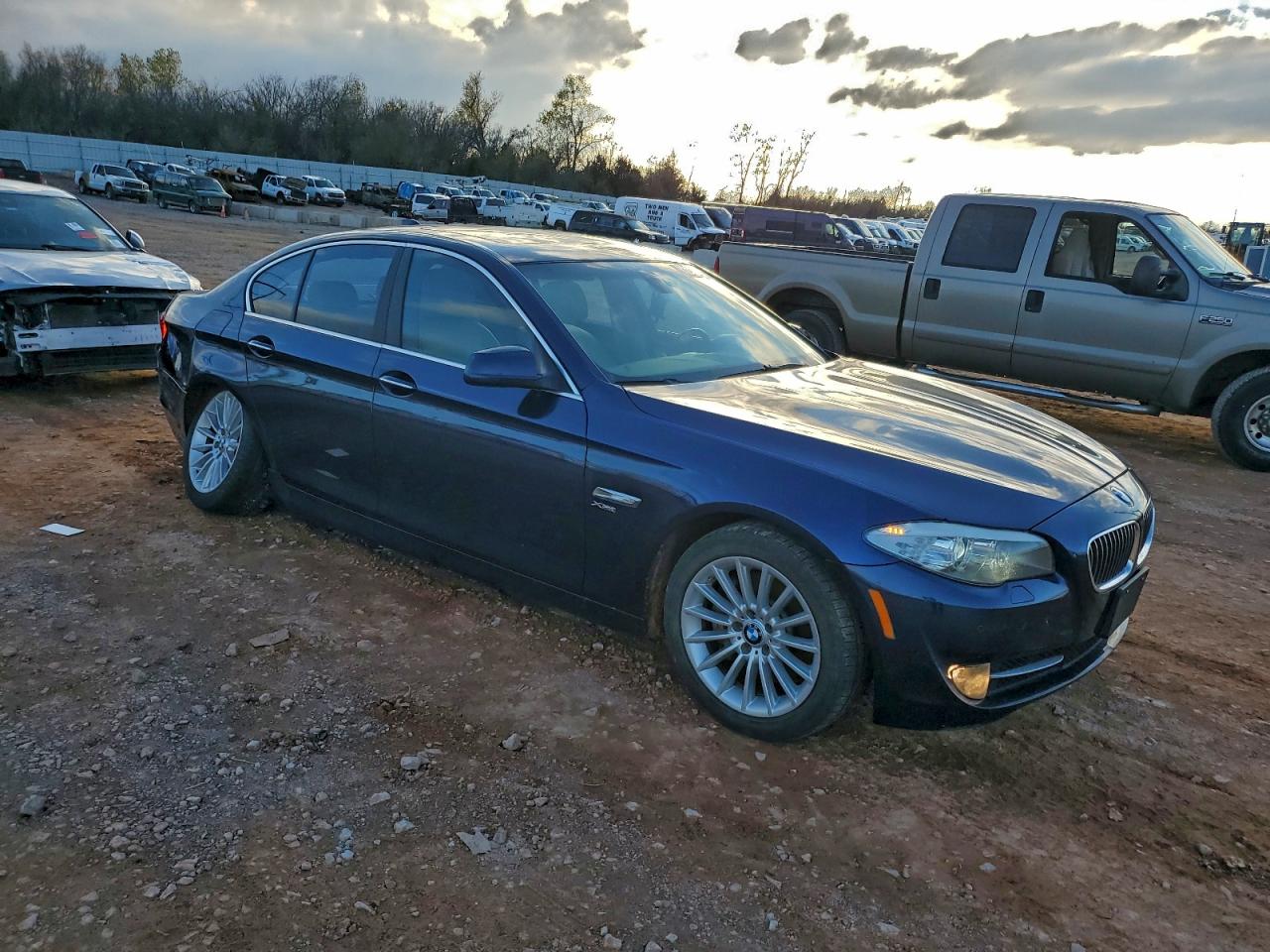 2012 Bmw 535 Xi Blue vin: WBAFU7C53CDU60875