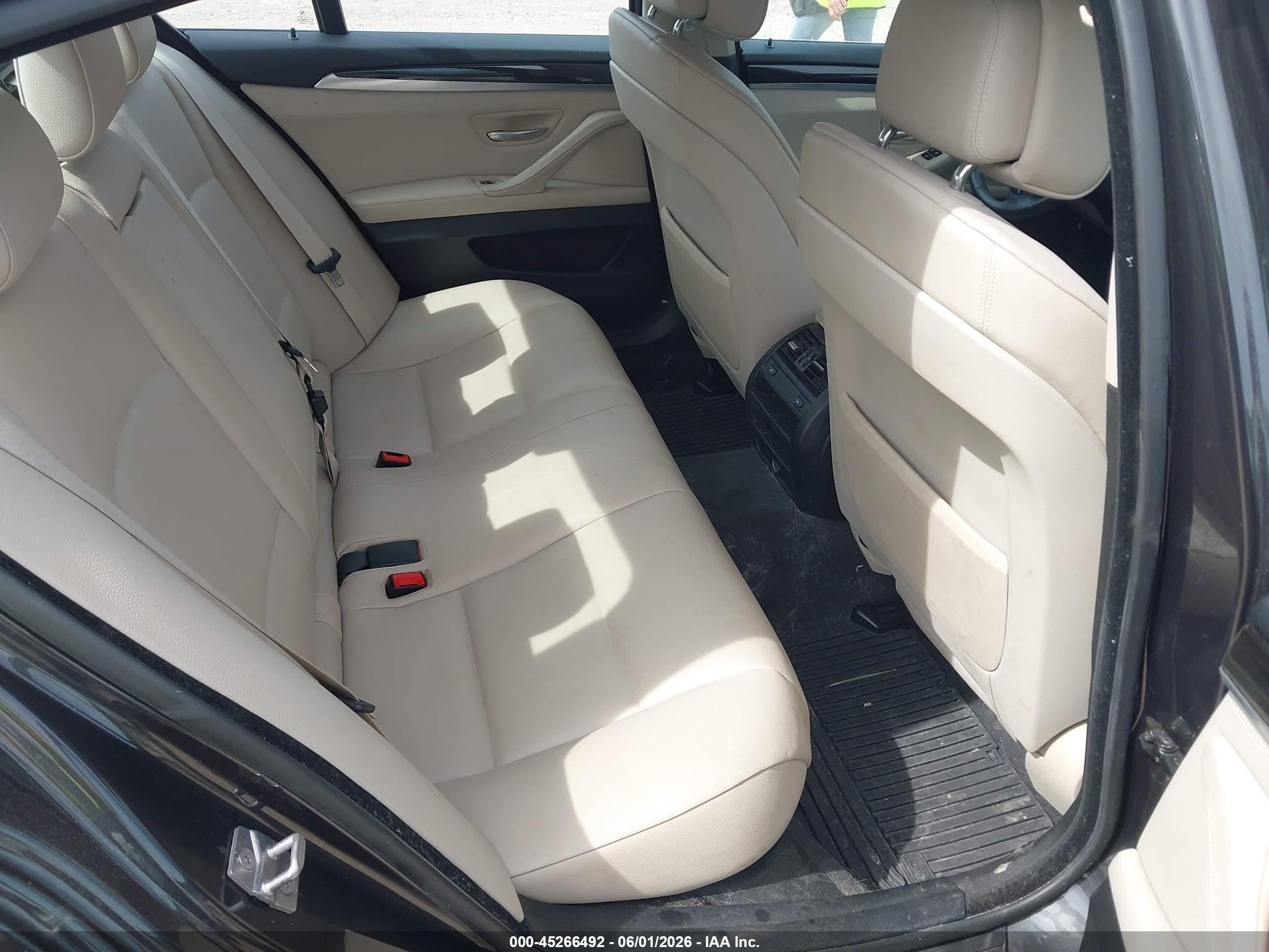 2012 Bmw 535i Xdrive Gray vin: WBAFU7C53CDU62092