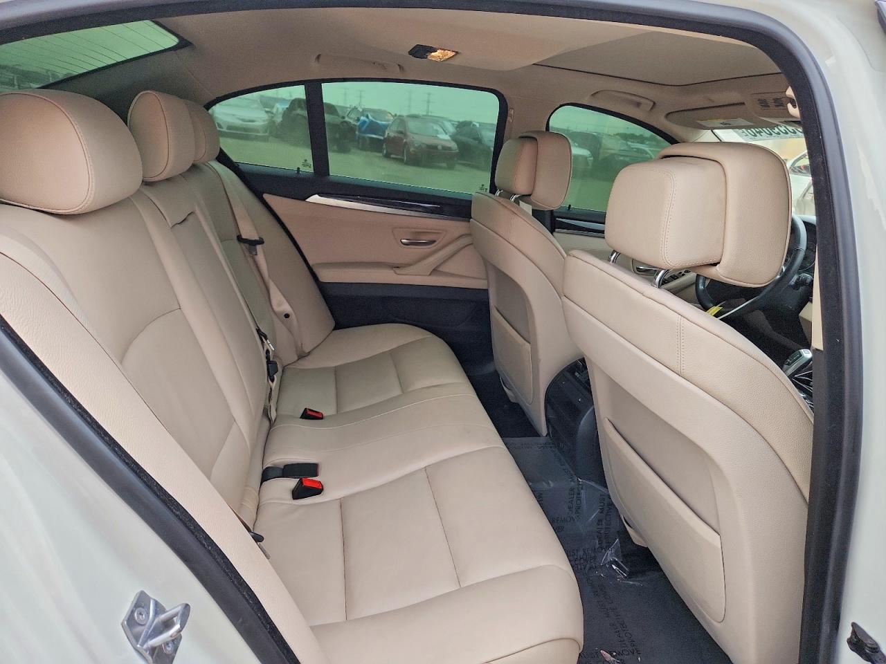 2013 Bmw 535 Xi White vin: WBAFU7C53DDU71621