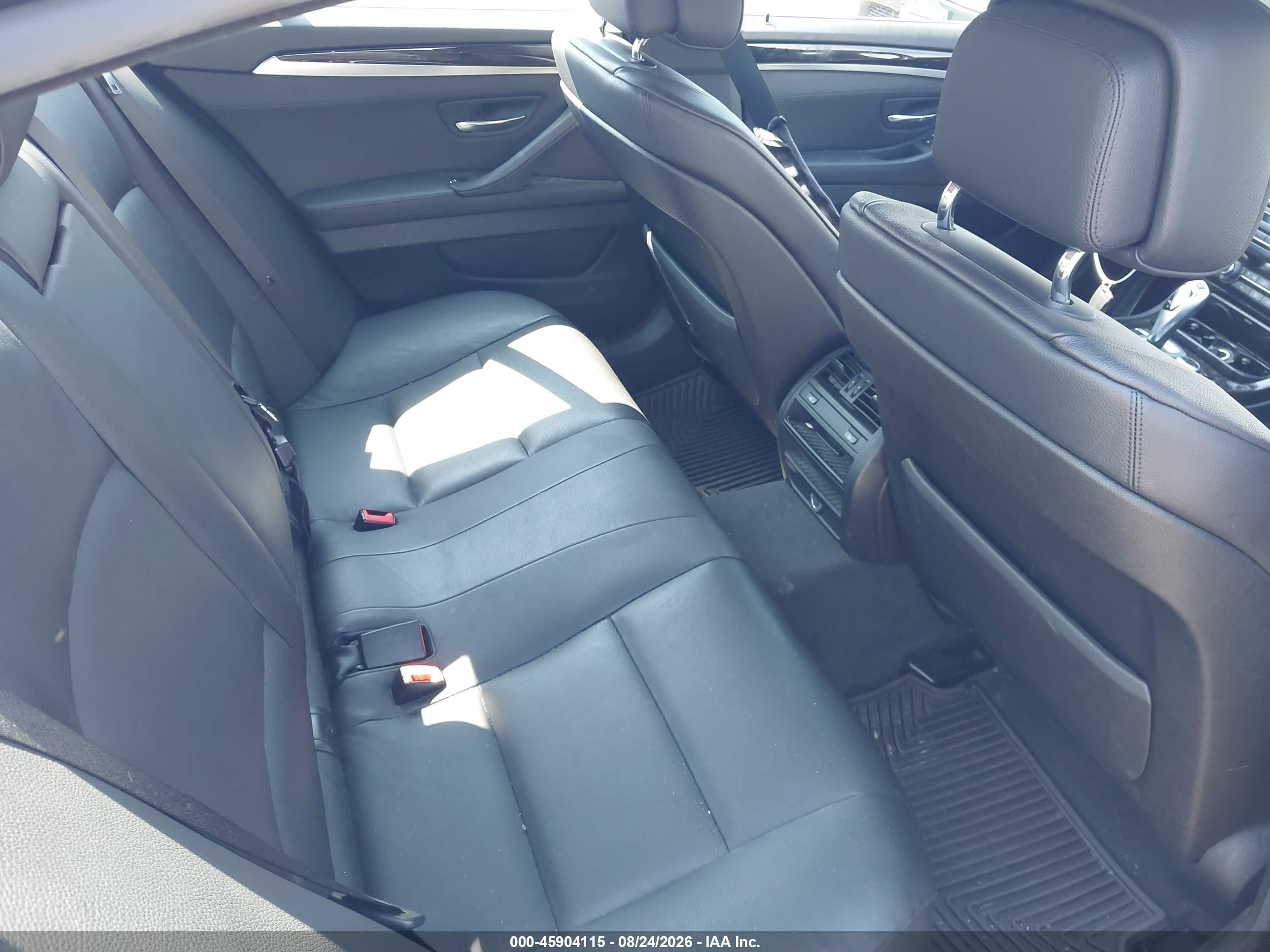 2013 Bmw 535i Xdrive Silver vin: WBAFU7C53DDU77824