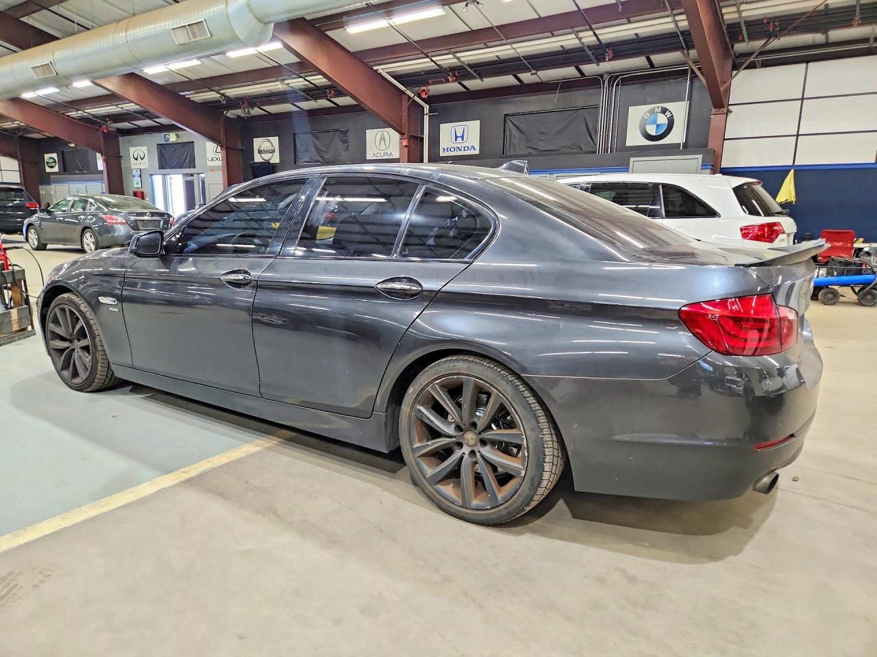 2011 Bmw 535 Xi Black vin: WBAFU7C54BC439828