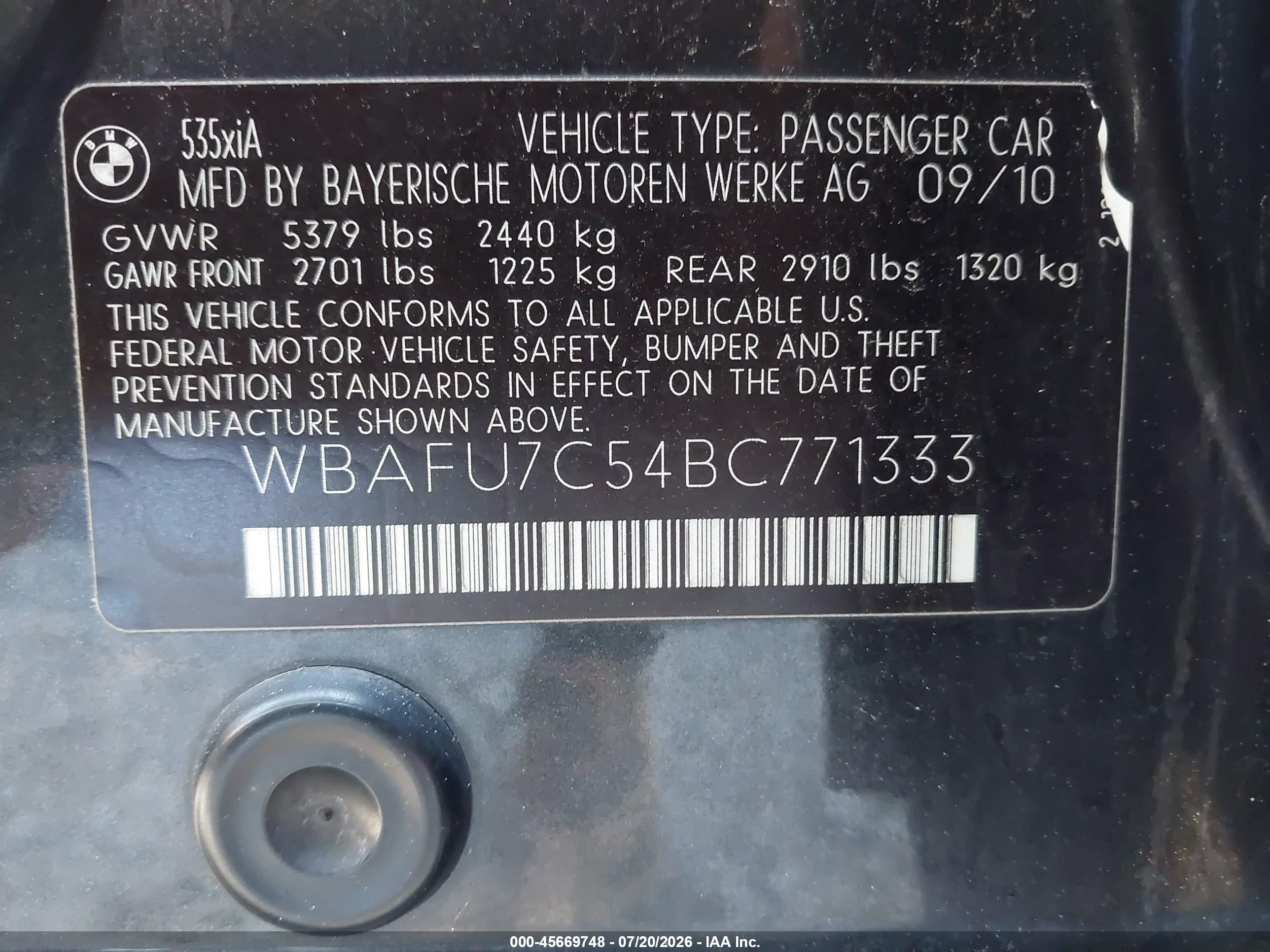 2011 Bmw 535i Xdrive Серый vin: WBAFU7C54BC771333