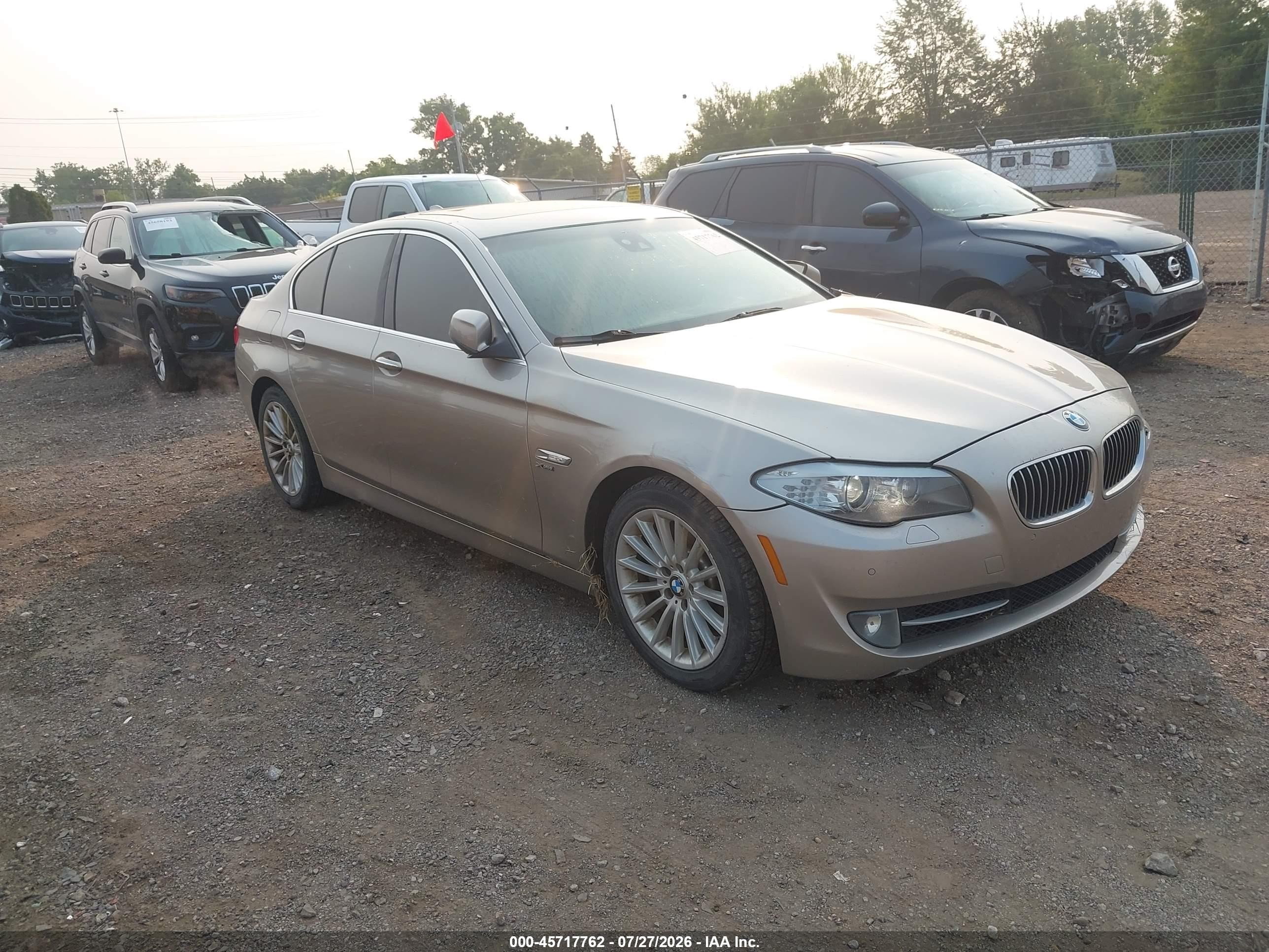2011 Bmw 535i Xdrive Champagne vin: WBAFU7C54BC780405