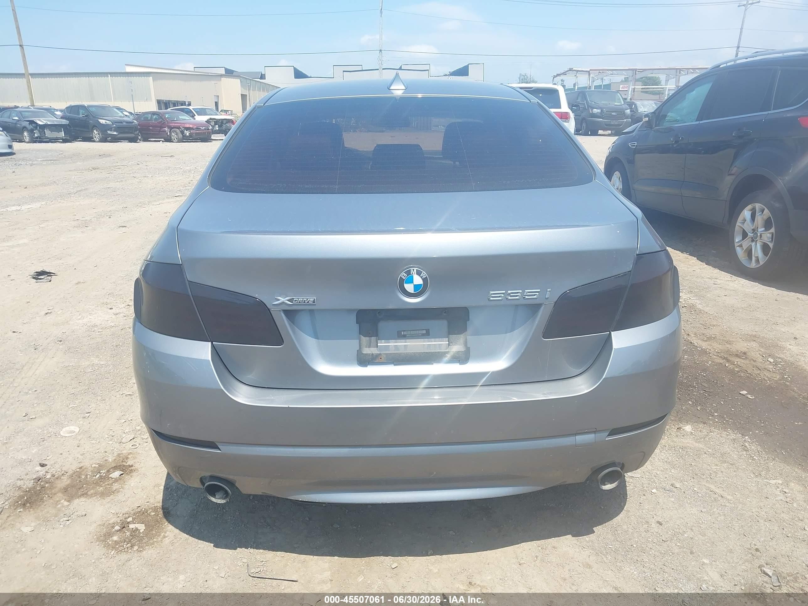2013 Bmw 535i Xdrive Gray vin: WBAFU7C54DDU71899