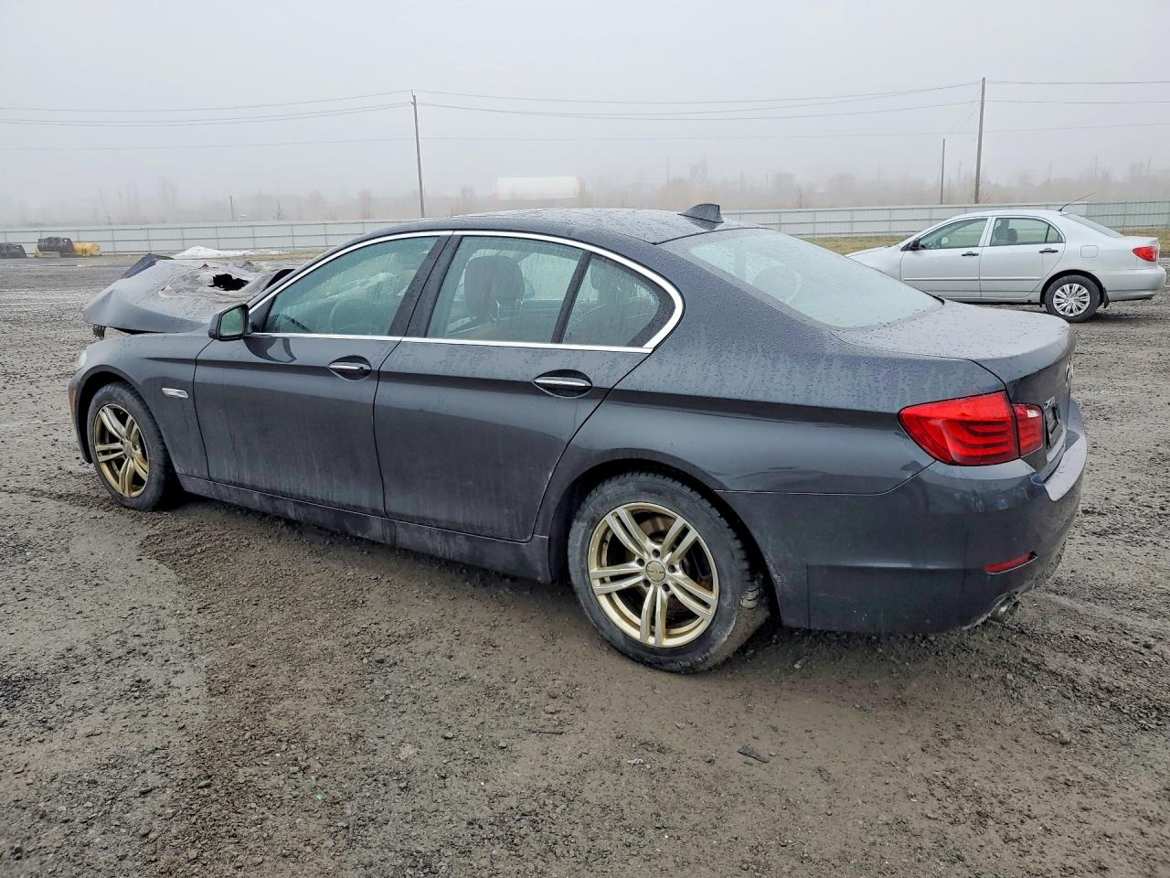 2013 Bmw 535 Xi Серый vin: WBAFU7C54DDU75239