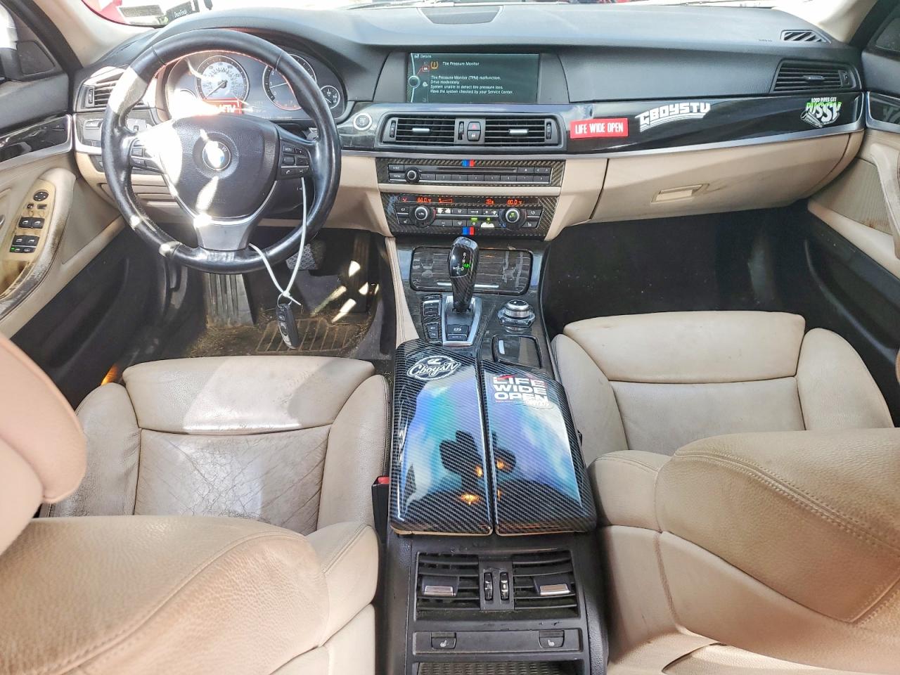 2011 Bmw 535 Xi Silver vin: WBAFU7C55BC777464