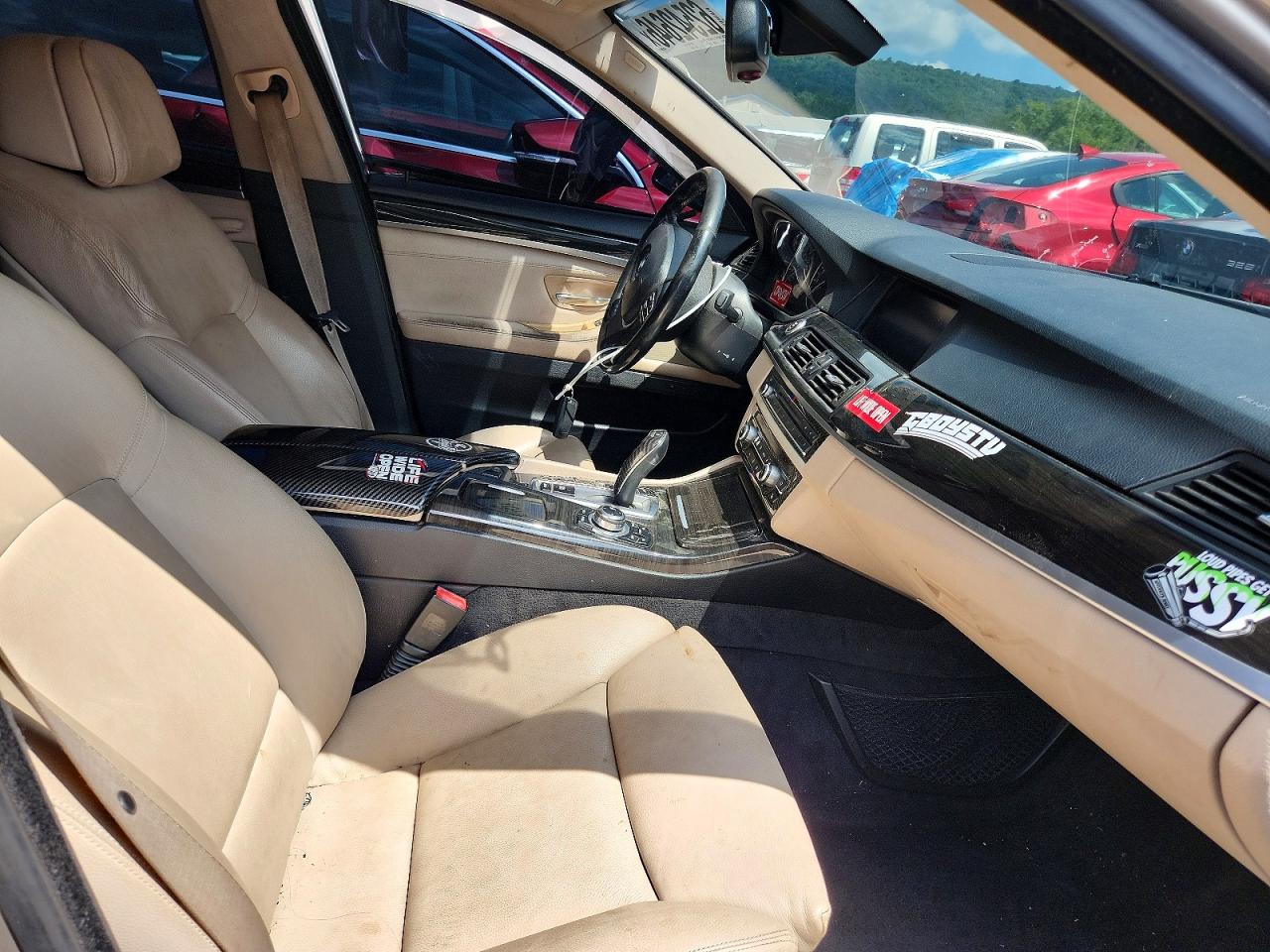 2011 Bmw 535 Xi Silver vin: WBAFU7C55BC777464