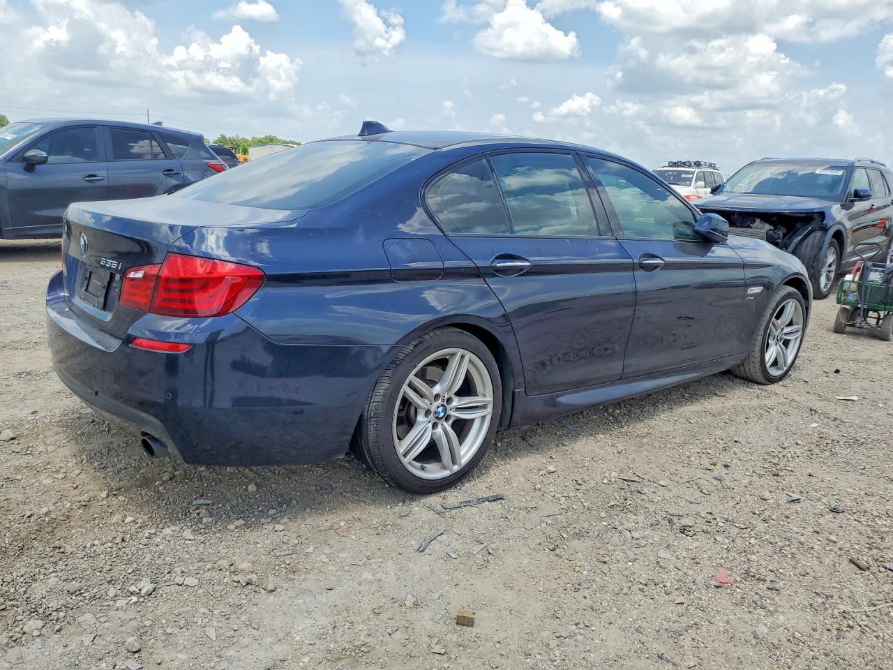 2011 Bmw 535 Xi Blue vin: WBAFU7C55BC870811