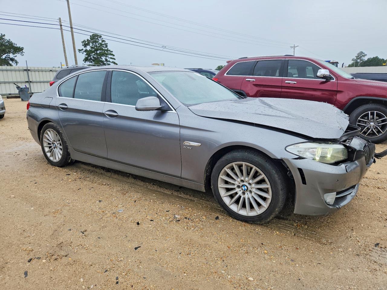 2011 Bmw 535 Xi Silver vin: WBAFU7C55BC871487