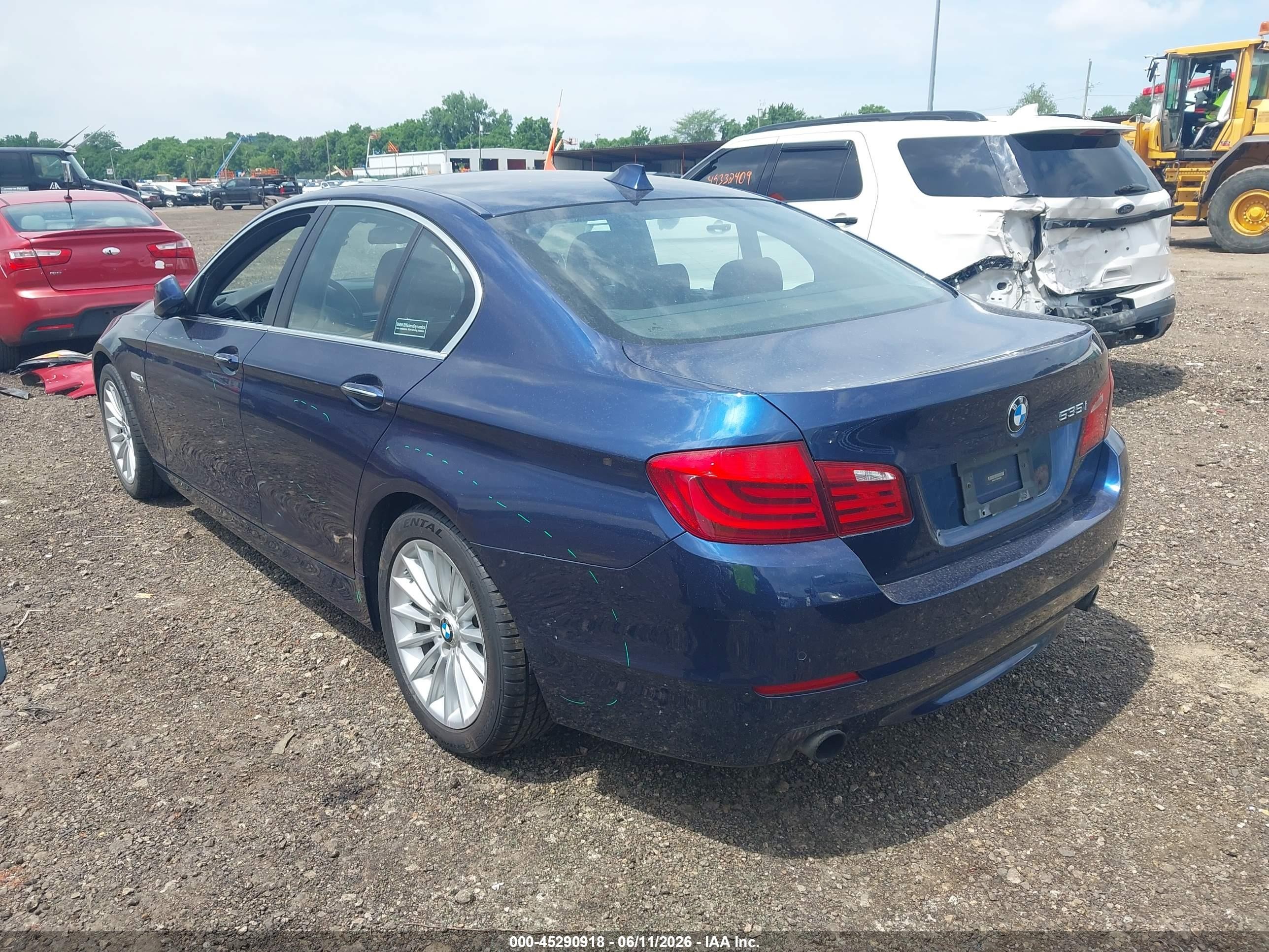 2011 Bmw 535i Xdrive Синий vin: WBAFU7C55BDU56082