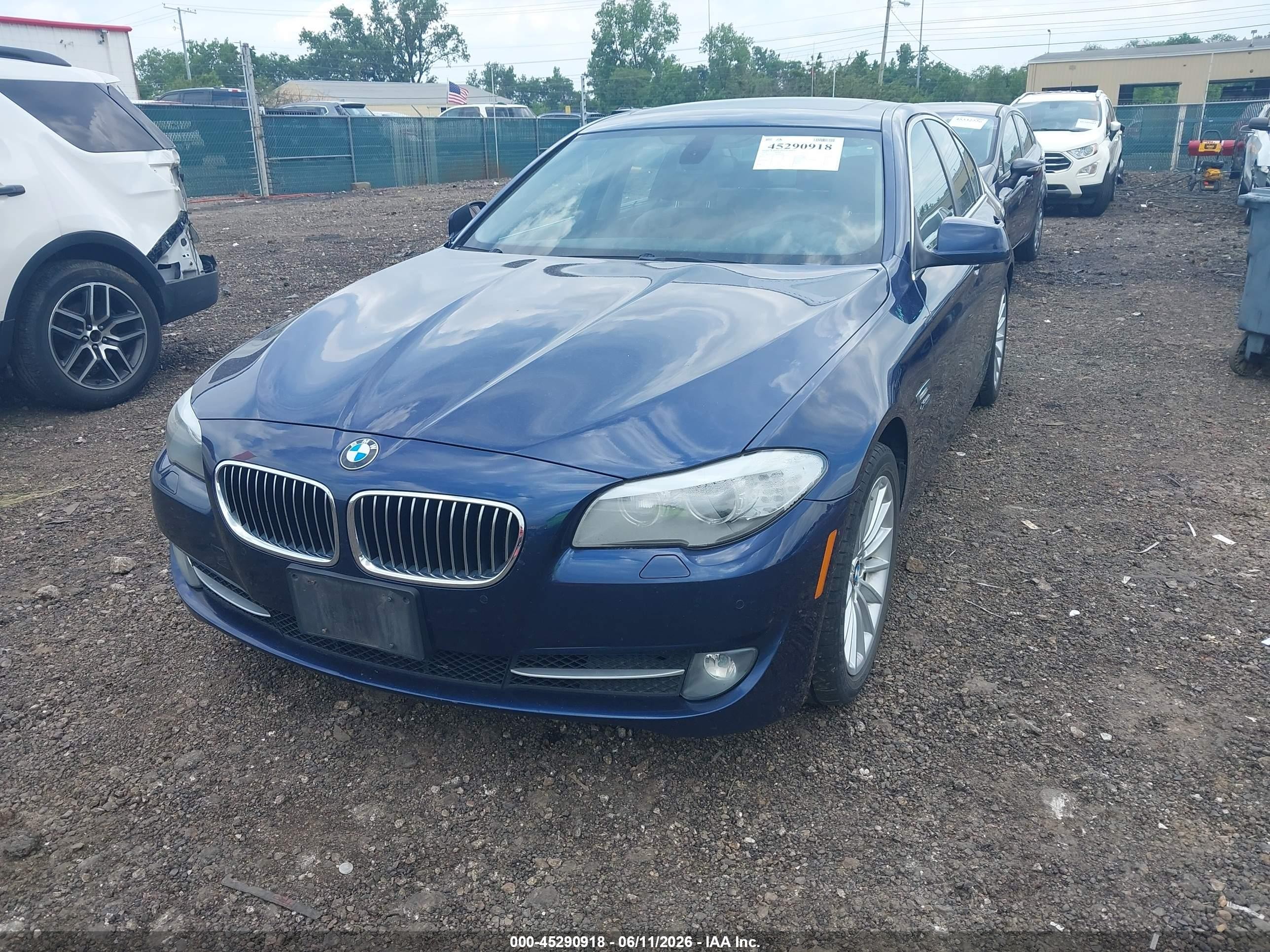 2011 Bmw 535i Xdrive Синий vin: WBAFU7C55BDU56082