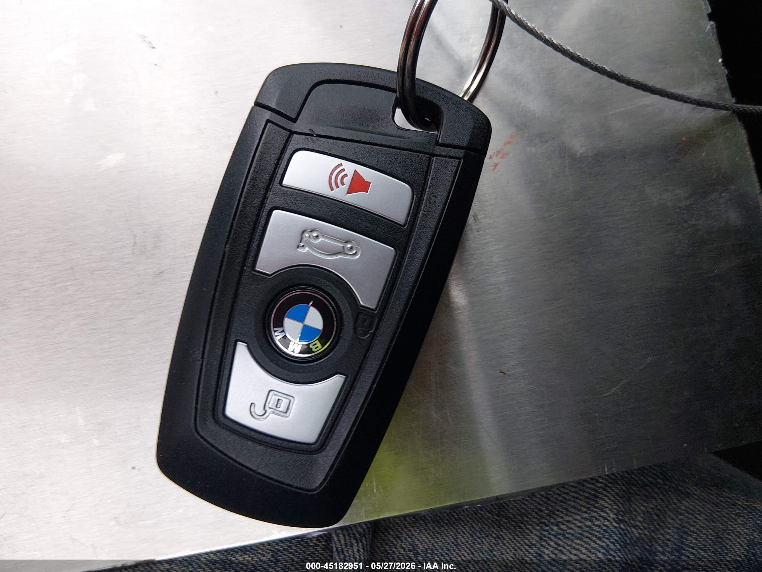 2013 Bmw 535i Xdrive White vin: WBAFU7C55DDU66937