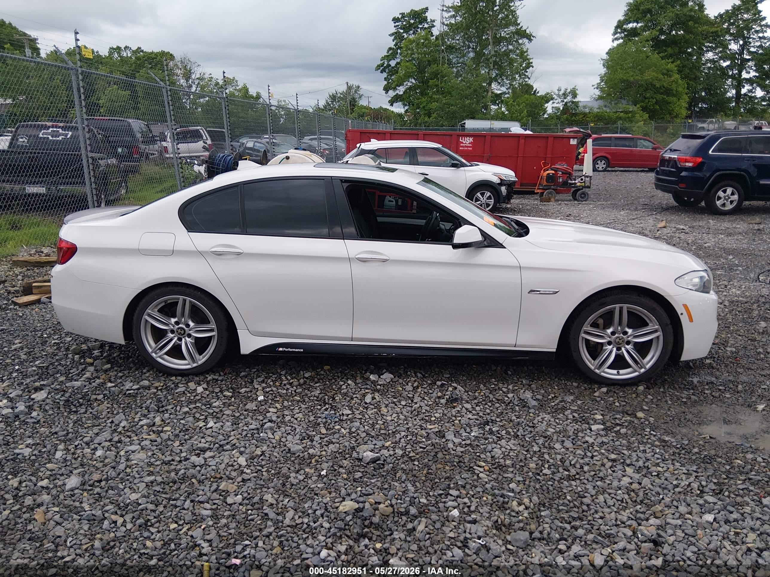 2013 Bmw 535i Xdrive White vin: WBAFU7C55DDU66937