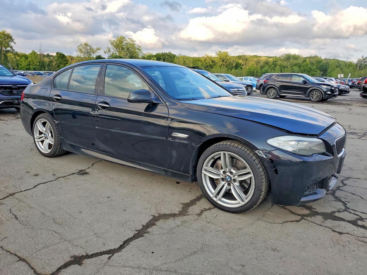 2013 Bmw 535 Xi Черный vin: WBAFU7C56DDU68468