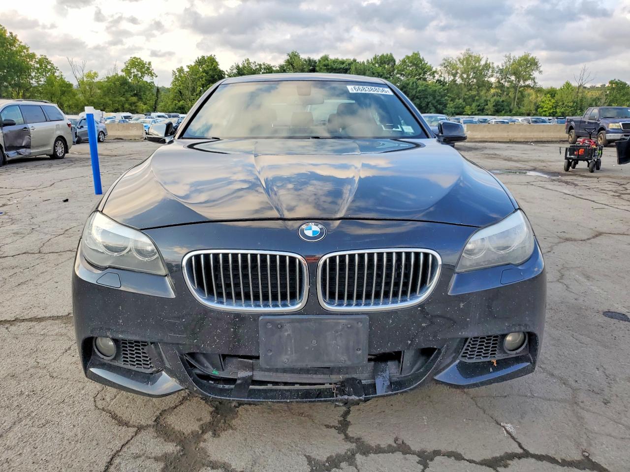 2013 Bmw 535 Xi Черный vin: WBAFU7C56DDU68468